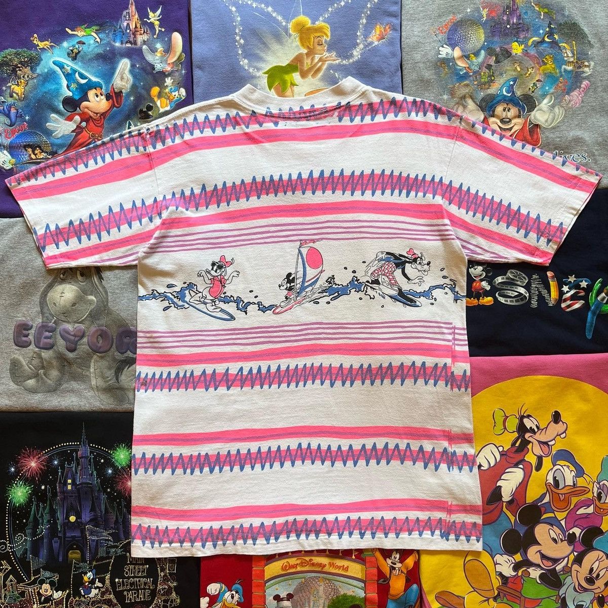 Disney Vintage 80s Disney T-Shirt All Over Print Mickey Size L Size US L / EU 52-54 / 3 - 2 Thumbnail