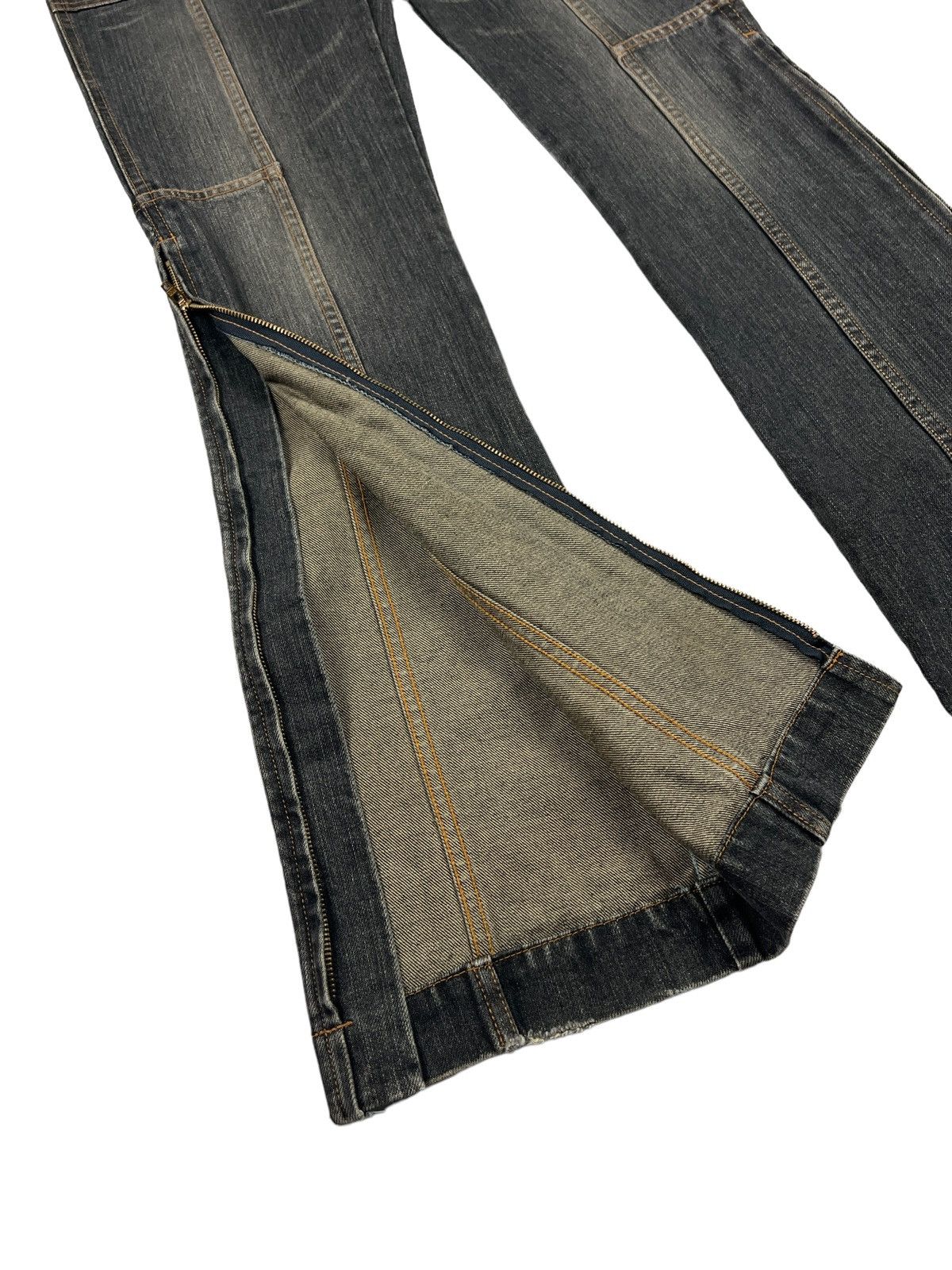 Japanese Brand Edge On All 🇯🇵 Rebuilt Flare Denim Size 30" / US 8 / IT 44 - 8 Thumbnail