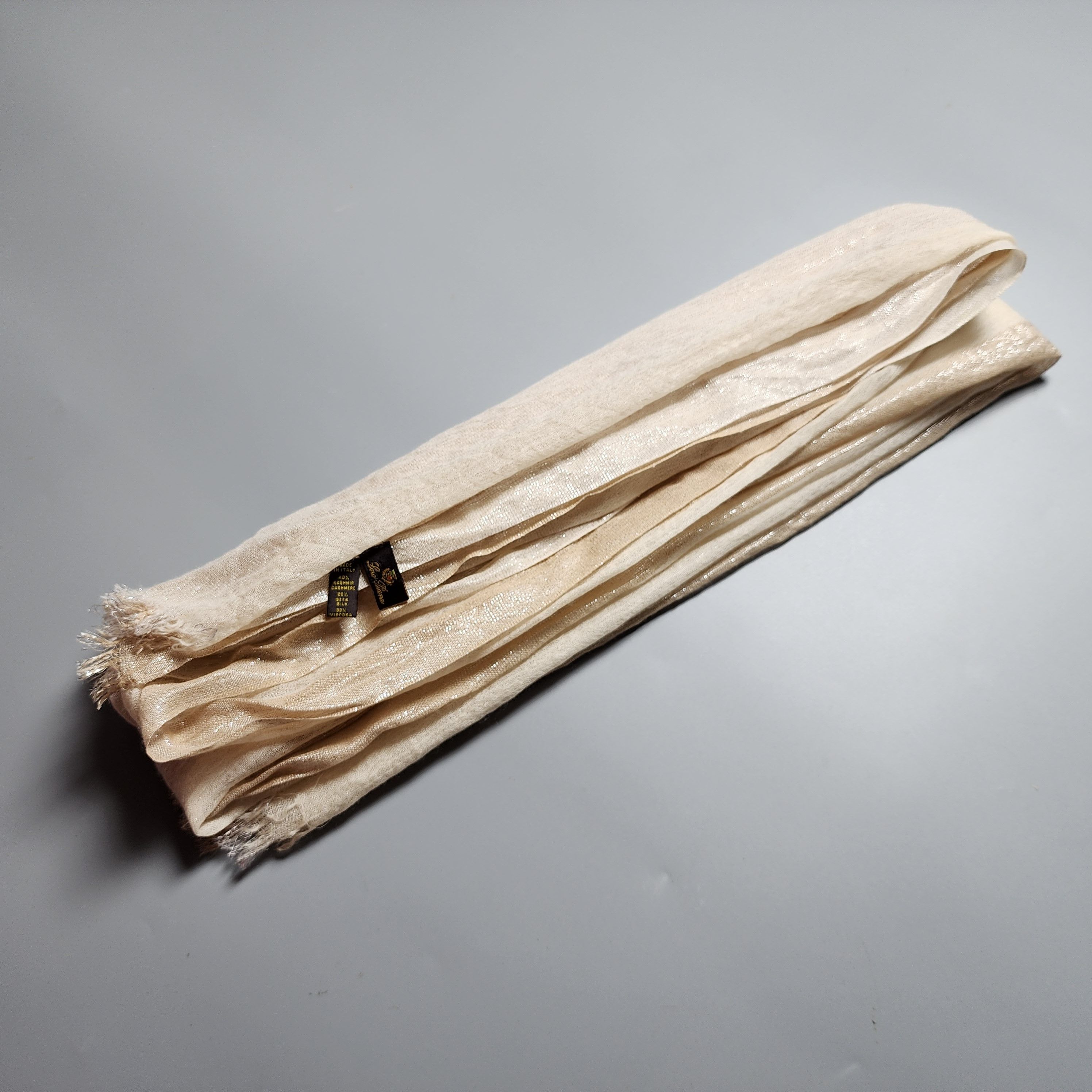 Loro Piana Loro Piana - Cashmere Blend Scarf Size ONE SIZE - 3 Thumbnail