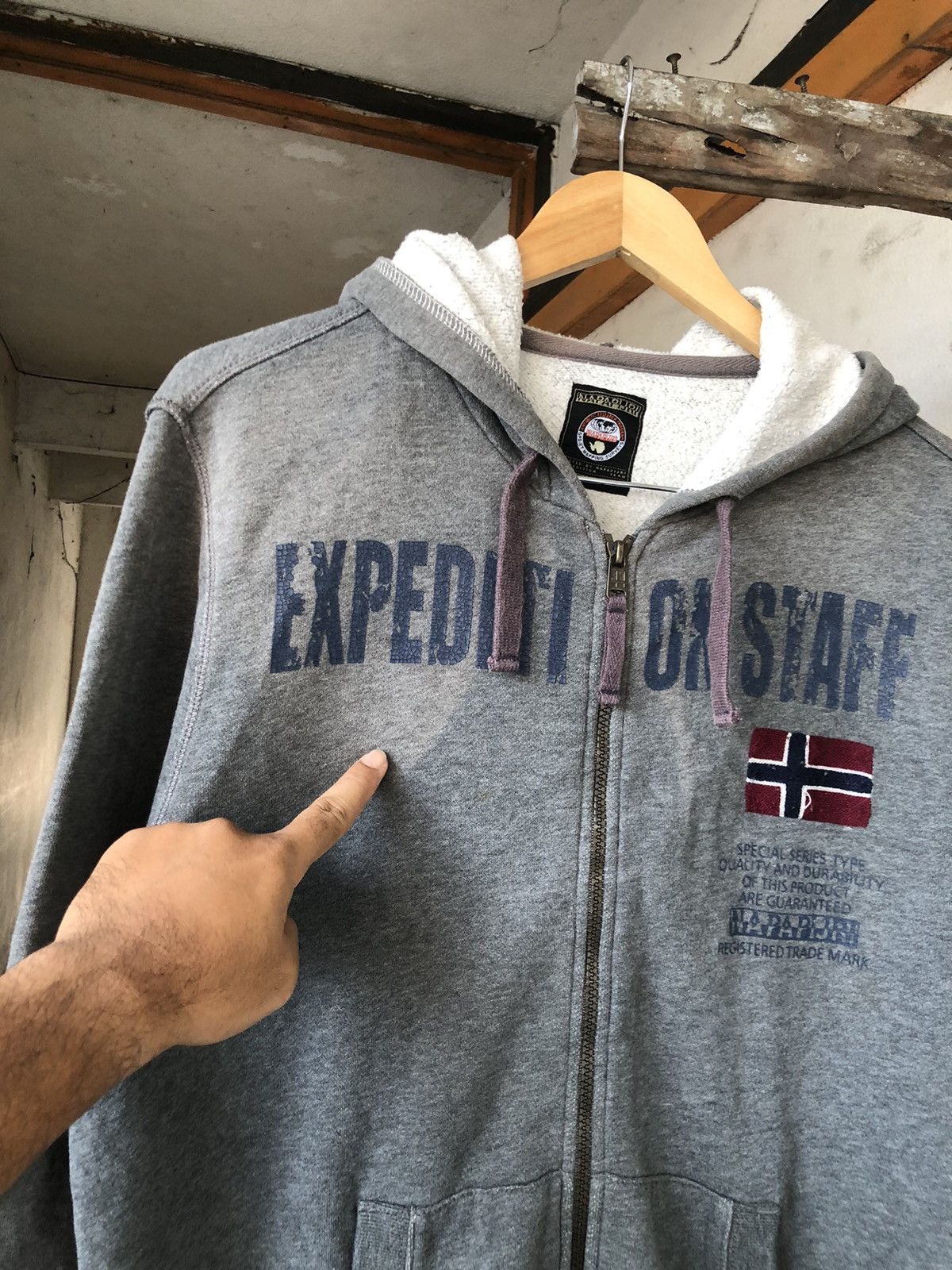 Napapijri Vintage Napapijri Zipper Sweater Hoodie Size US M / EU 48-50 / 2 - 6 Thumbnail