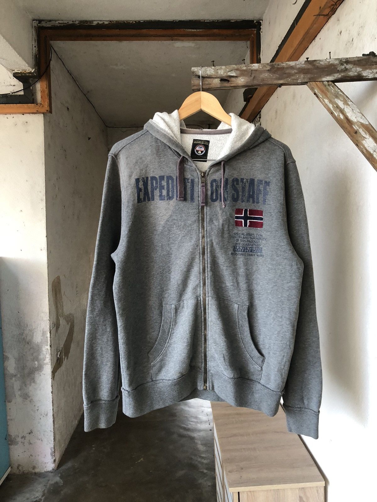 Napapijri Vintage Napapijri Zipper Sweater Hoodie Size US M / EU 48-50 / 2 - 1 Thumbnail