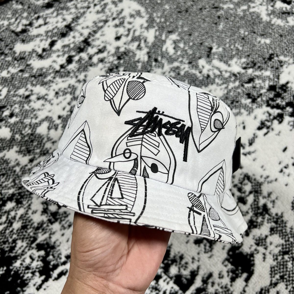 Other 2015 STUSSY ZULU BUCKET HAT IN WHITE L/XL Size ONE SIZE - 1 Thumbnail
