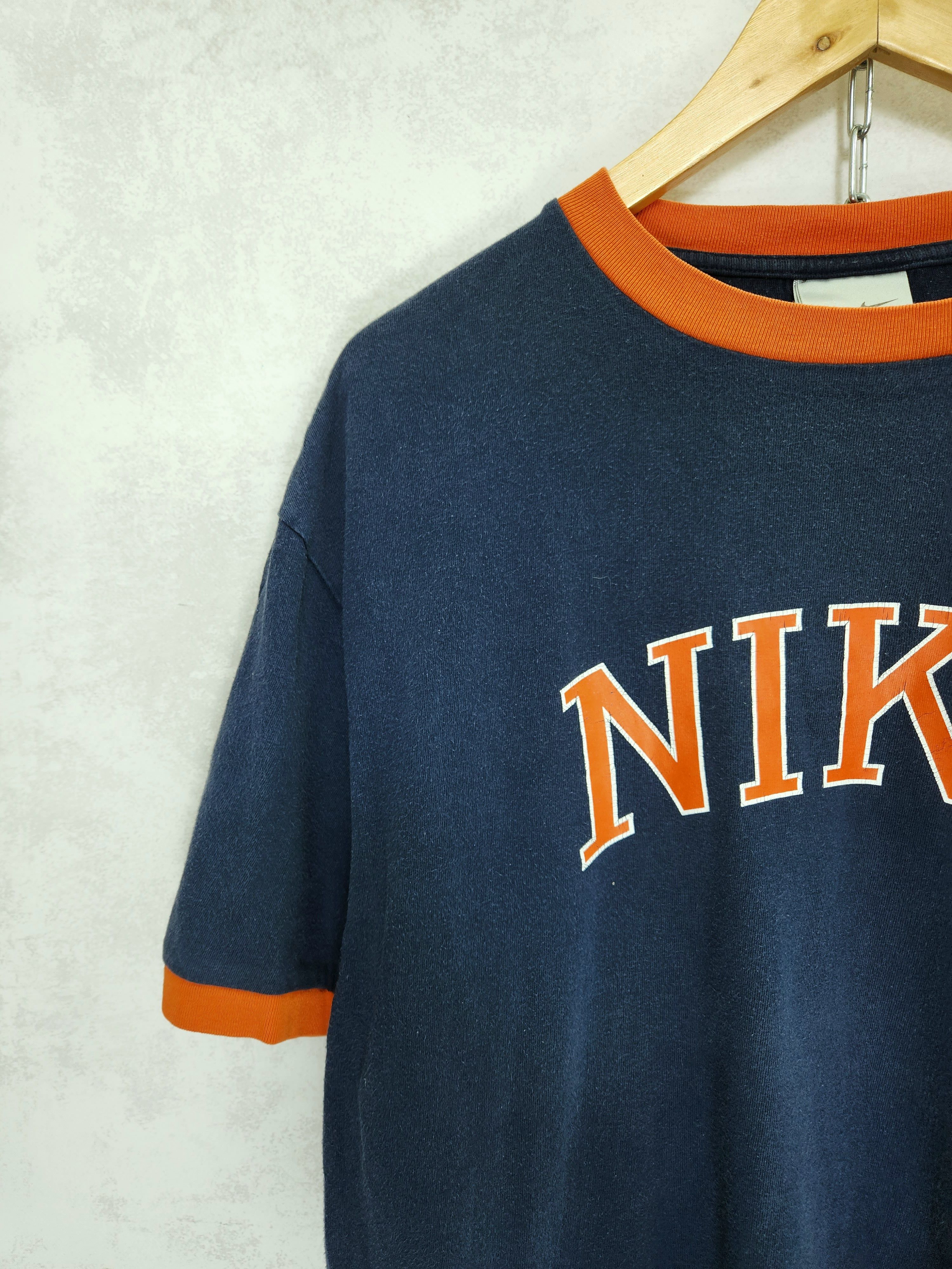 Nike Vintage Nike big logo t shirt Size US XL / EU 56 / 4 - 4 Thumbnail