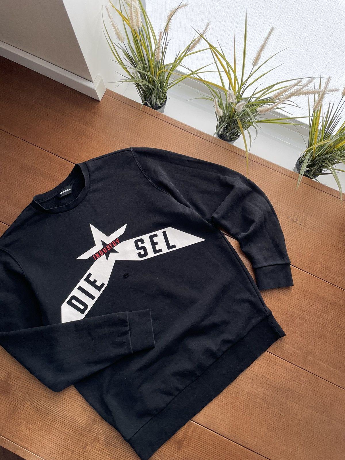 Diesel Vintage Y2K Diesel Industry Big Logo Avant Garde Sweatshirt Size US XL / EU 56 / 4 - 4 Thumbnail