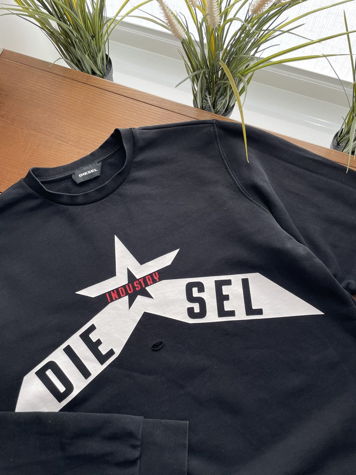 Diesel Vintage Y2K Diesel Industry Big Logo Avant Garde Sweatshirt Size US XL / EU 56 / 4 - 8 Thumbnail