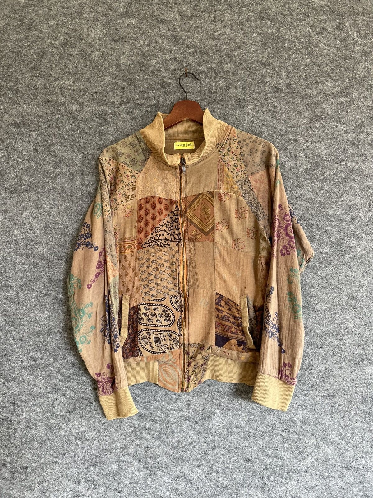 SUNDER LADKI PATCHWORK JACKET