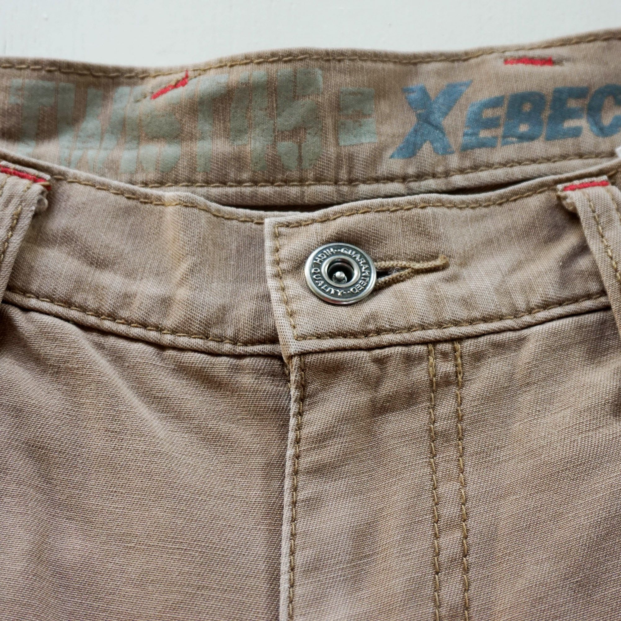 Japanese Brand XEBEC Twist45 Multipockets Curved Legs Cargo Pants Size US 31 - 6 Thumbnail