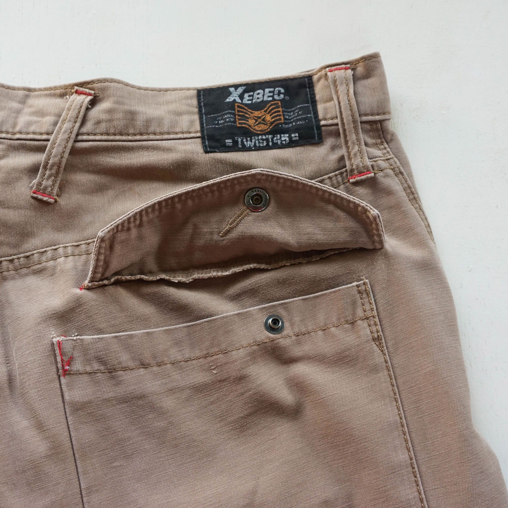 Japanese Brand XEBEC Twist45 Multipockets Curved Legs Cargo Pants Size US 31 - 7 Thumbnail