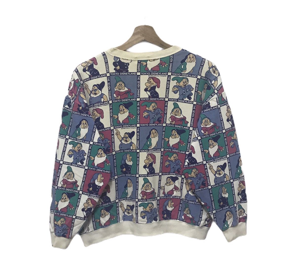 Cartoon Network × Disney Vintage Tokyo Disneyland Full Print The Seven Dwarfs Size US M / EU 48-50 / 2 - 2 Thumbnail