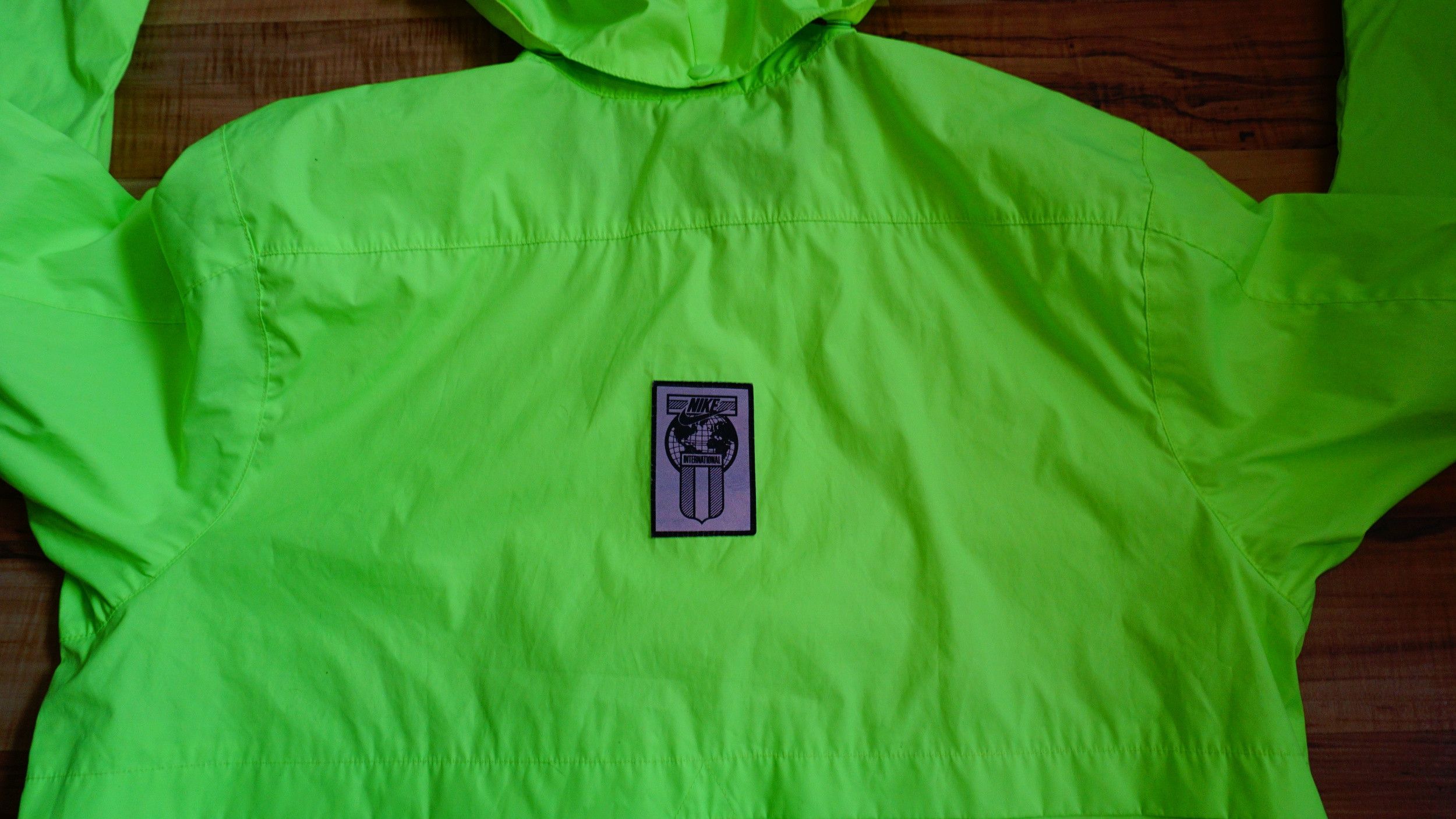 Nike VTG Nike International Vintage 90s Reflective Jacket Size US M / EU 48-50 / 2 - 10 Thumbnail