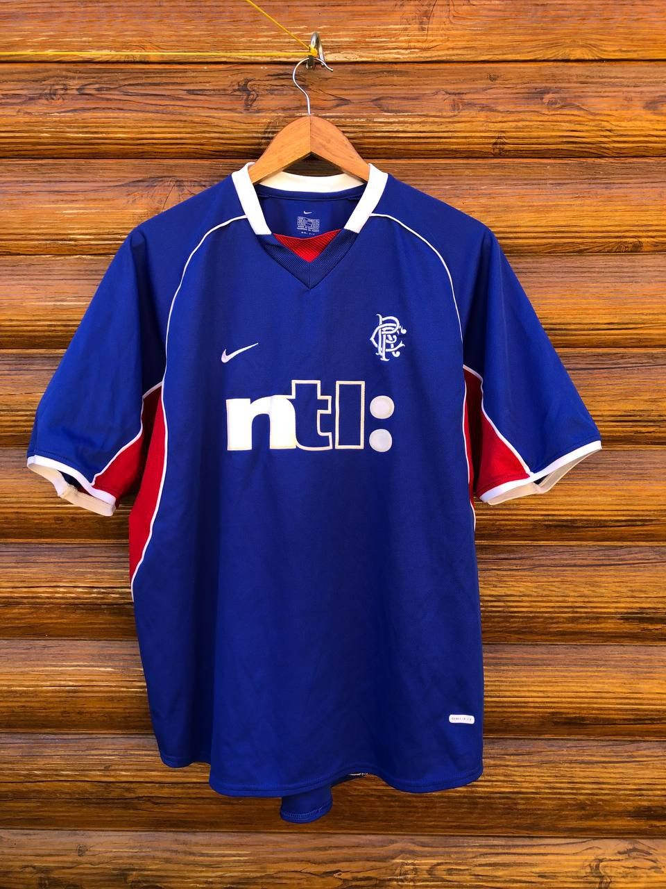 Nike Nike Rangers 2001/2002 home football soccer jersey vintage Size US L / EU 52-54 / 3 - 1 Thumbnail