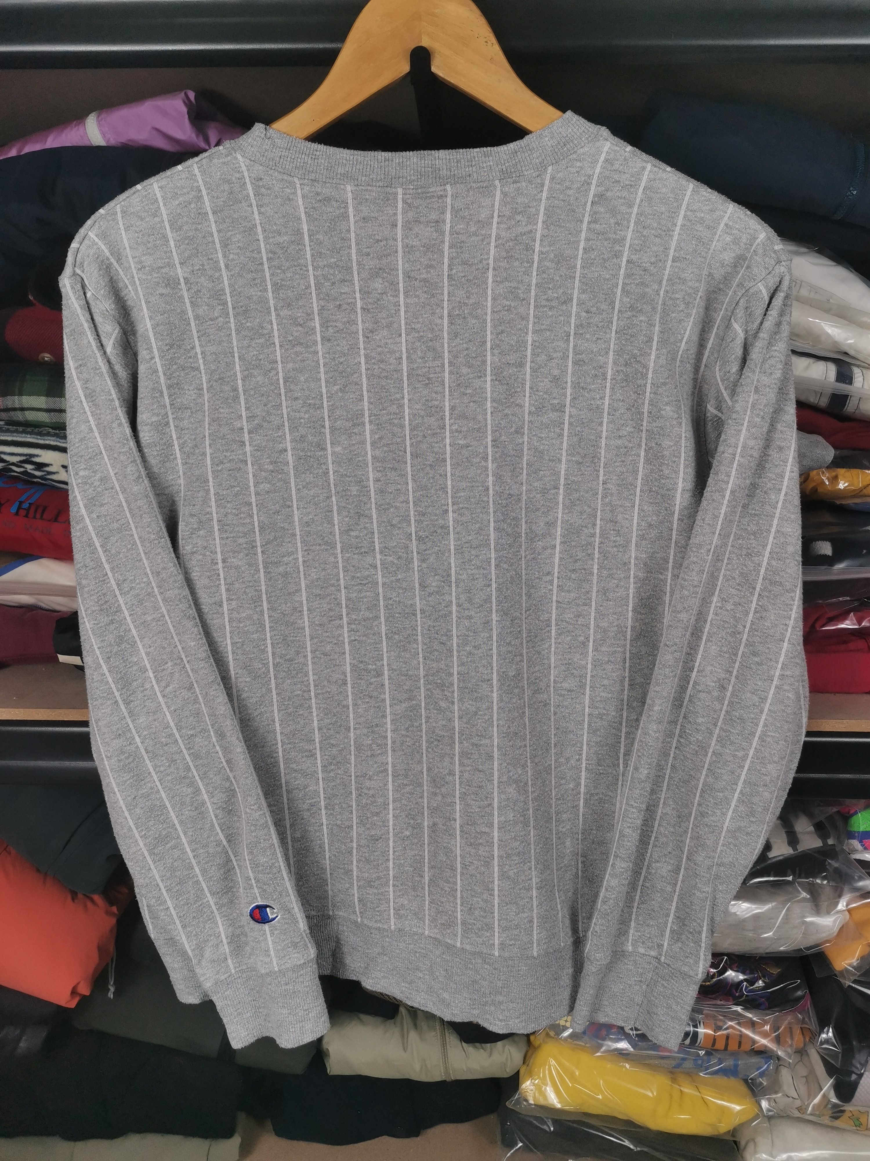 Champion Vintage Champion Stripes Sweatshirt Size US XXS / EU 40 - 3 Thumbnail