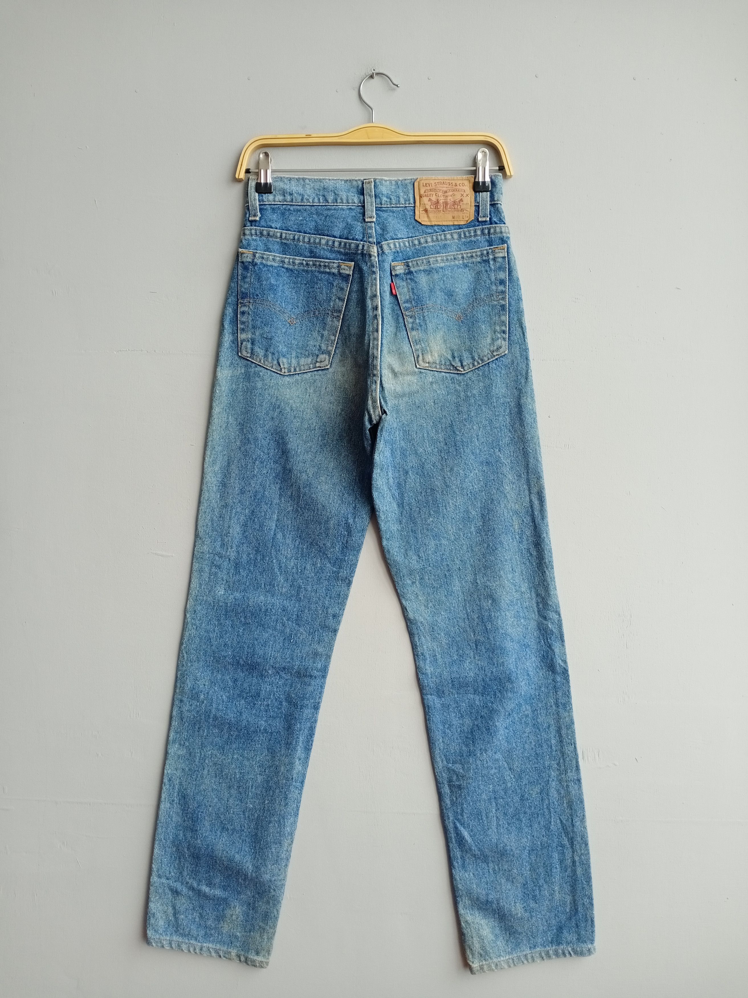 Levi's 💥RARE💥Vintage Levis 510 High Rise Medium Wash Jeans Size US 27 - 7 Thumbnail