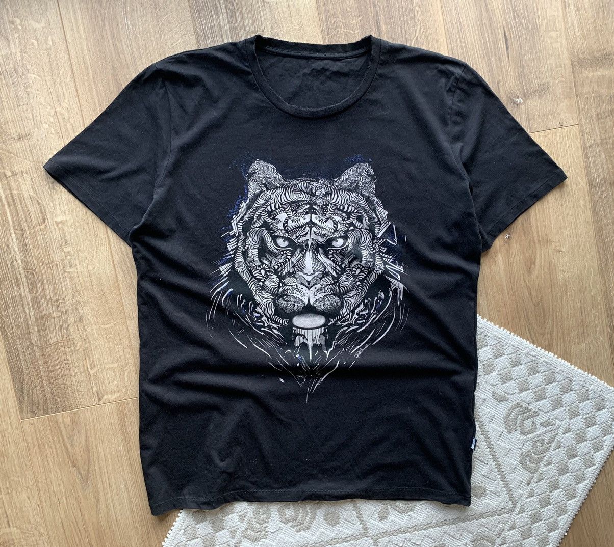 Just Cavalli Just Cavalli tiger t-shirt Size US L / EU 52-54 / 3 - 1 Thumbnail