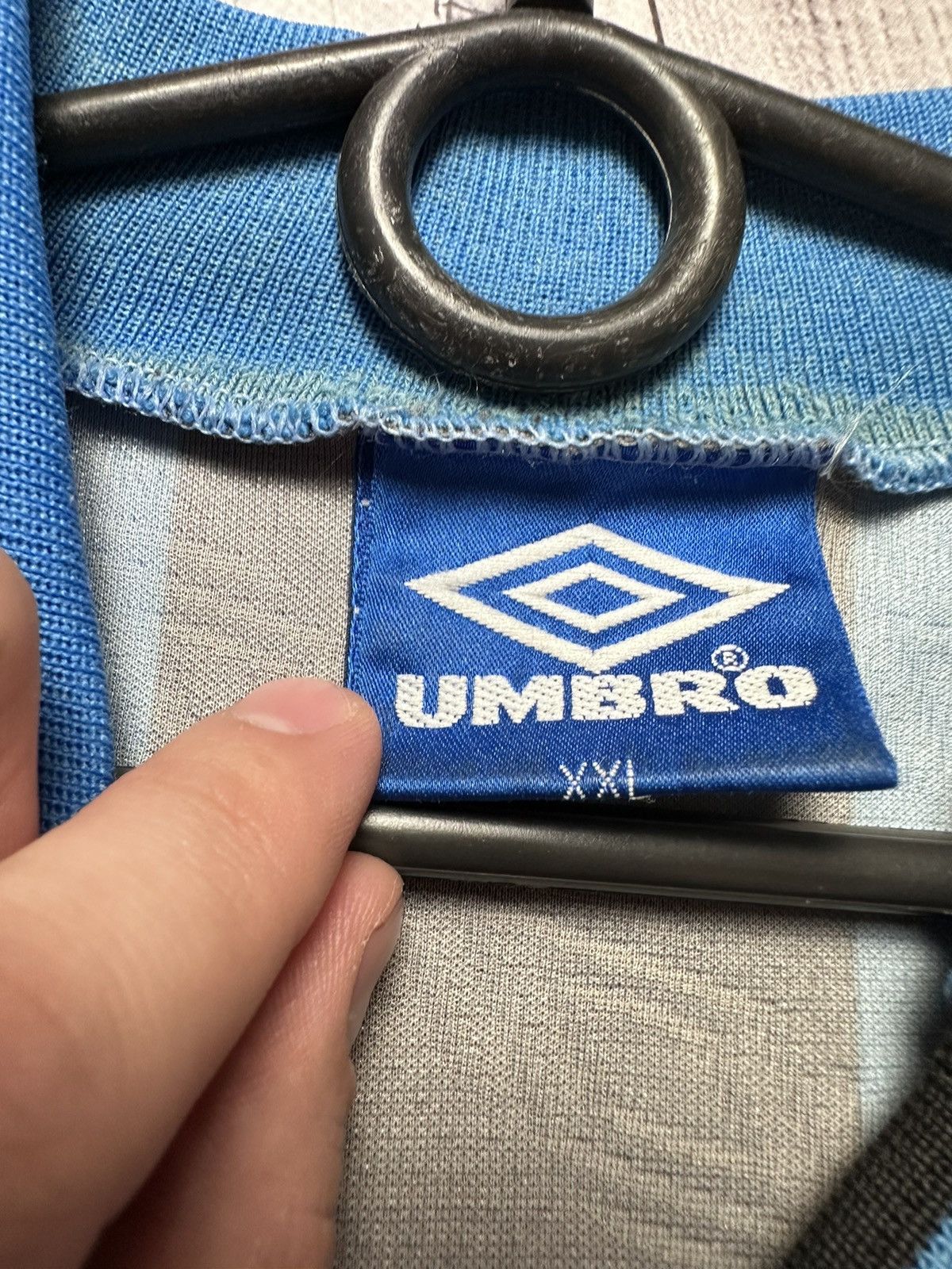 Umbro × Vintage Vintage Umbro Soccer Jersey Inter Milan retro rare size XXL Size US XXL / EU 58 / 5 - 10 Thumbnail