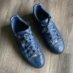 Balenciaga arena clearance low navy