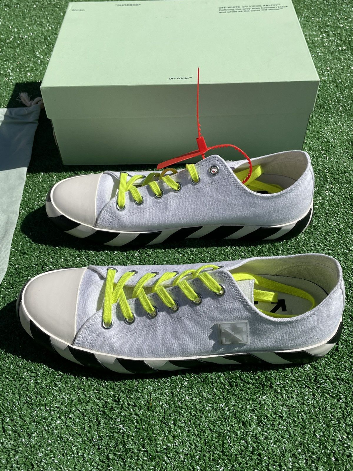Off-White Lace Up Vulcanized Size US 11.5 / EU 44-45 - 2 Thumbnail