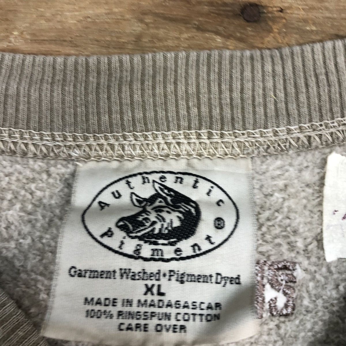 Authentic Pigment Aunthentic Pigment faded Brown Sweatshirt #419B Size US XL / EU 56 / 4 - 11 Thumbnail