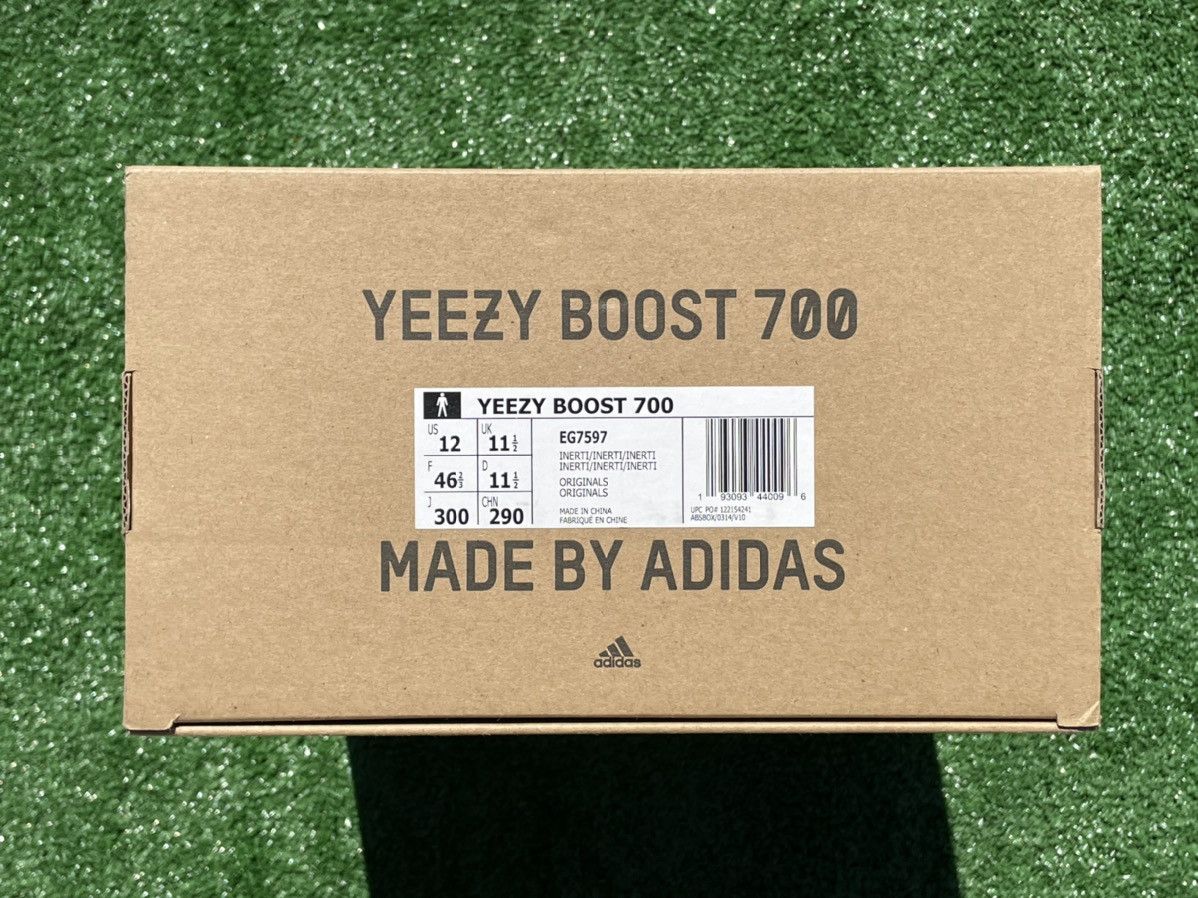 Adidas Yeezy Boost 700 Inertia 2019 Size US 12 / EU 45 - 4 Thumbnail