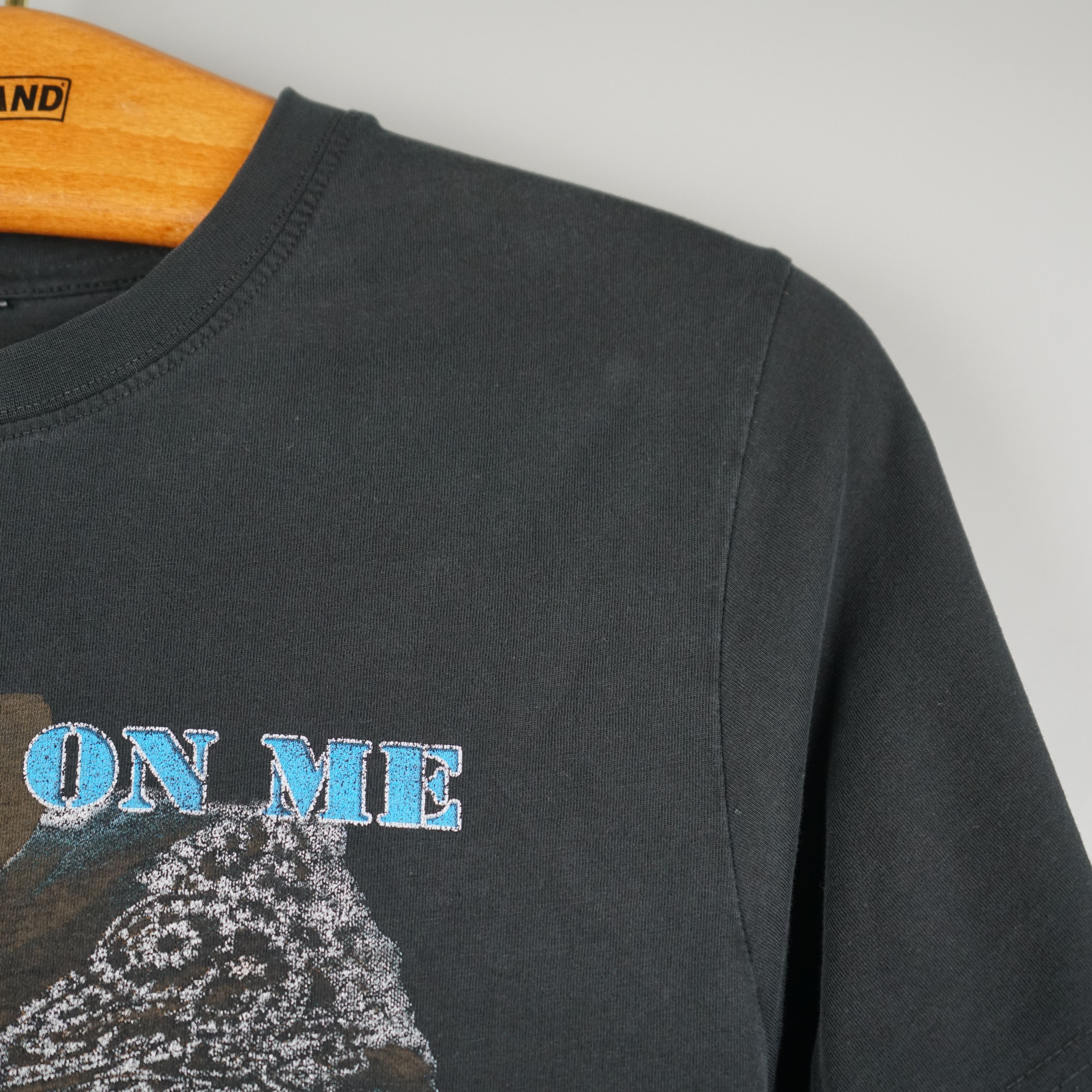 Band Tees × Rap Tees × Vintage y2k 2pac t-shirt All Eyez On Me Size US S / EU 44-46 / 1 - 4 Thumbnail