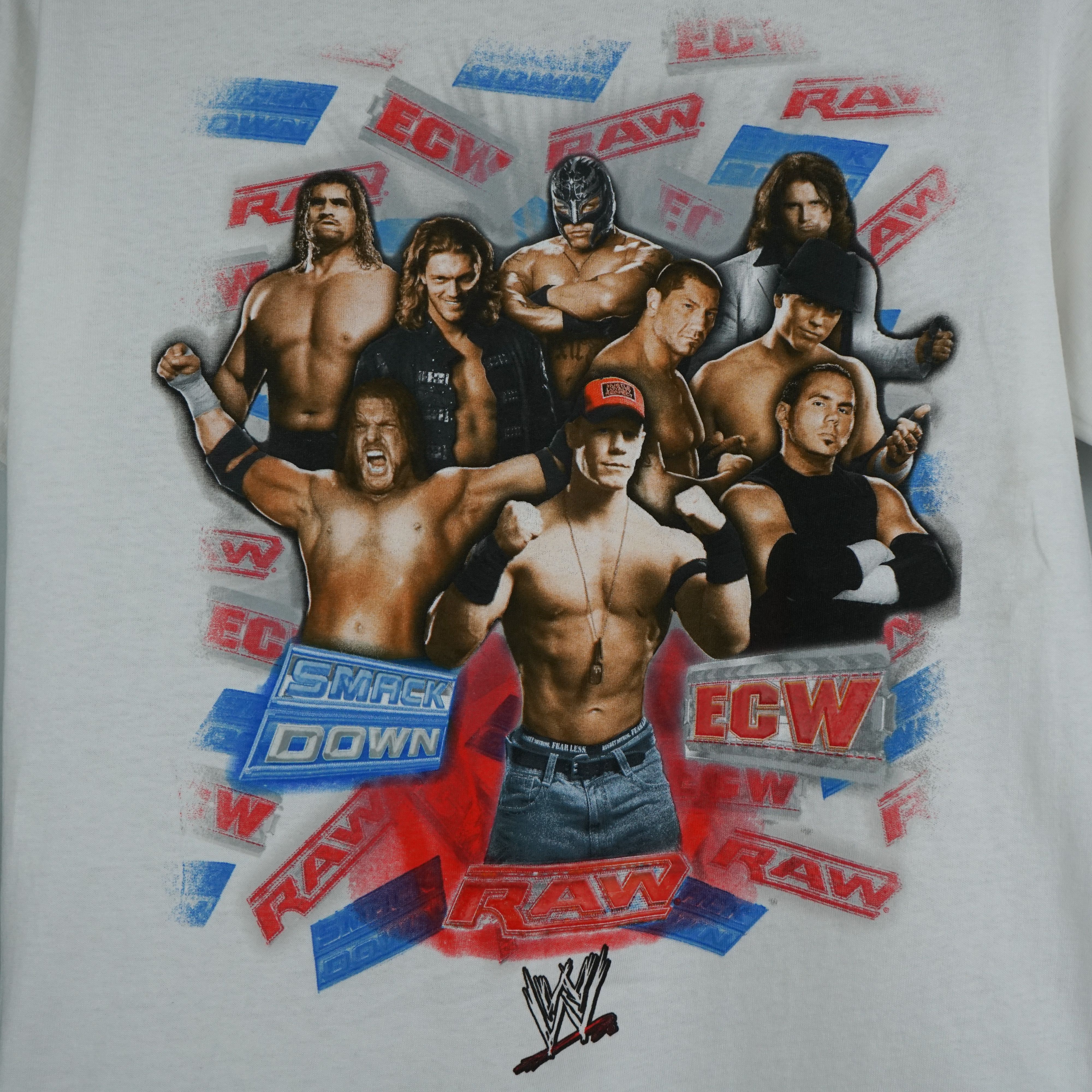 Vintage × WWE 2010s WWE Smack Down Raw t-shirt Size US S / EU 44-46 / 1 - 2 Thumbnail