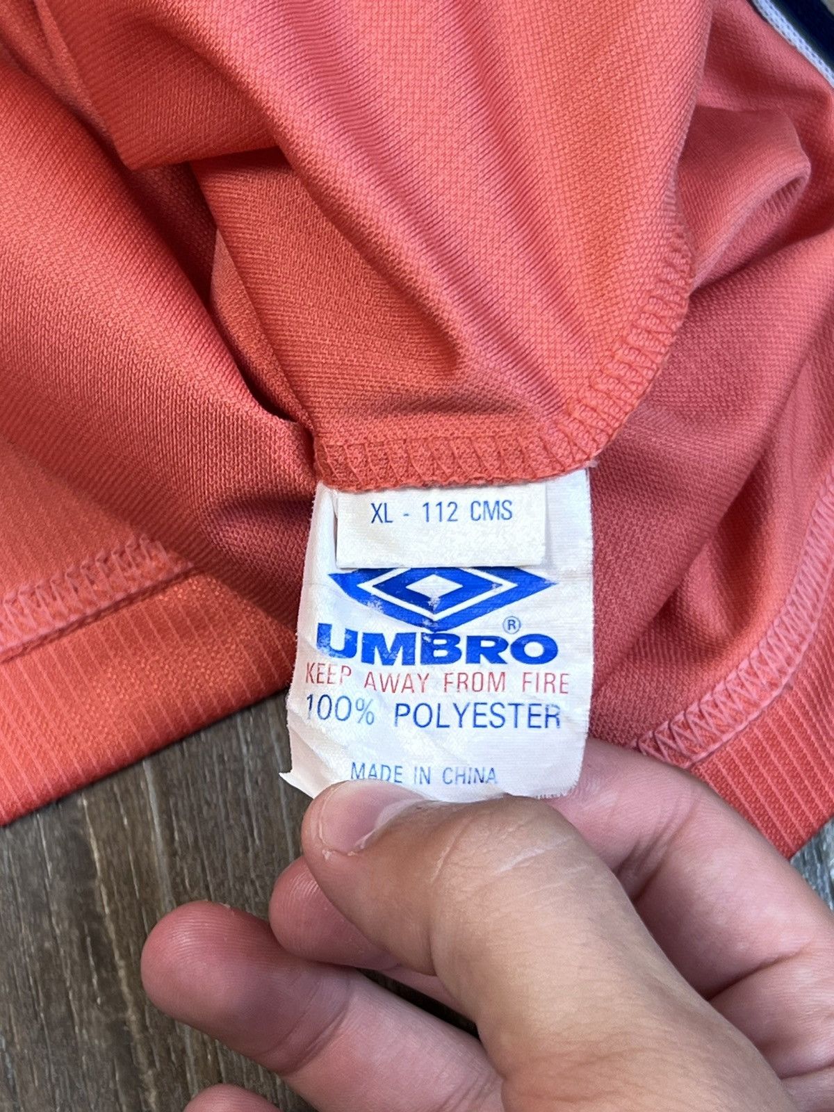 Umbro × Vintage Vintage 1999-00 Umbro Scotland Pink soccer kit jersey Size US XL / EU 56 / 4 - 12 Thumbnail
