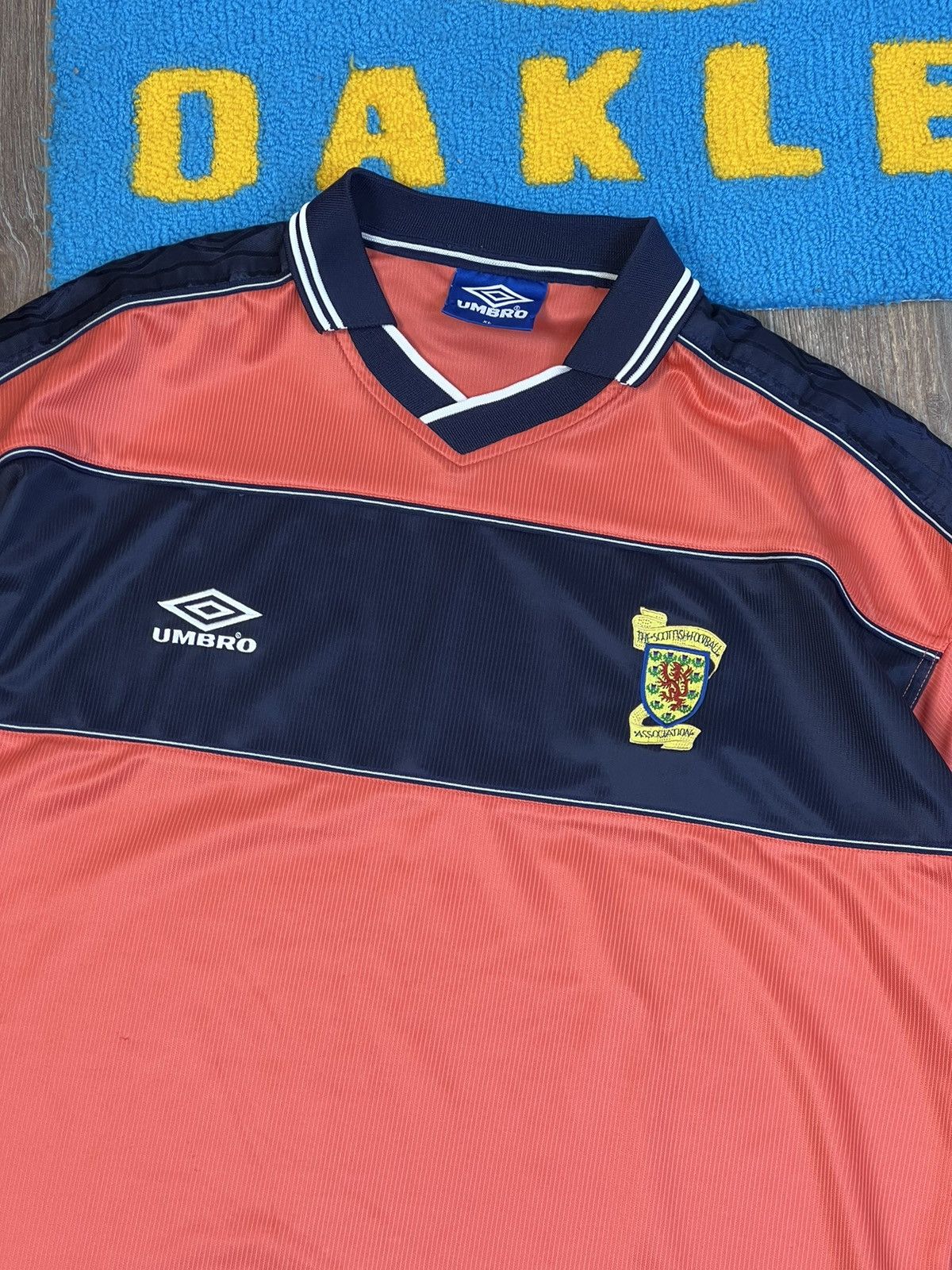Umbro × Vintage Vintage 1999-00 Umbro Scotland Pink soccer kit jersey Size US XL / EU 56 / 4 - 4 Thumbnail