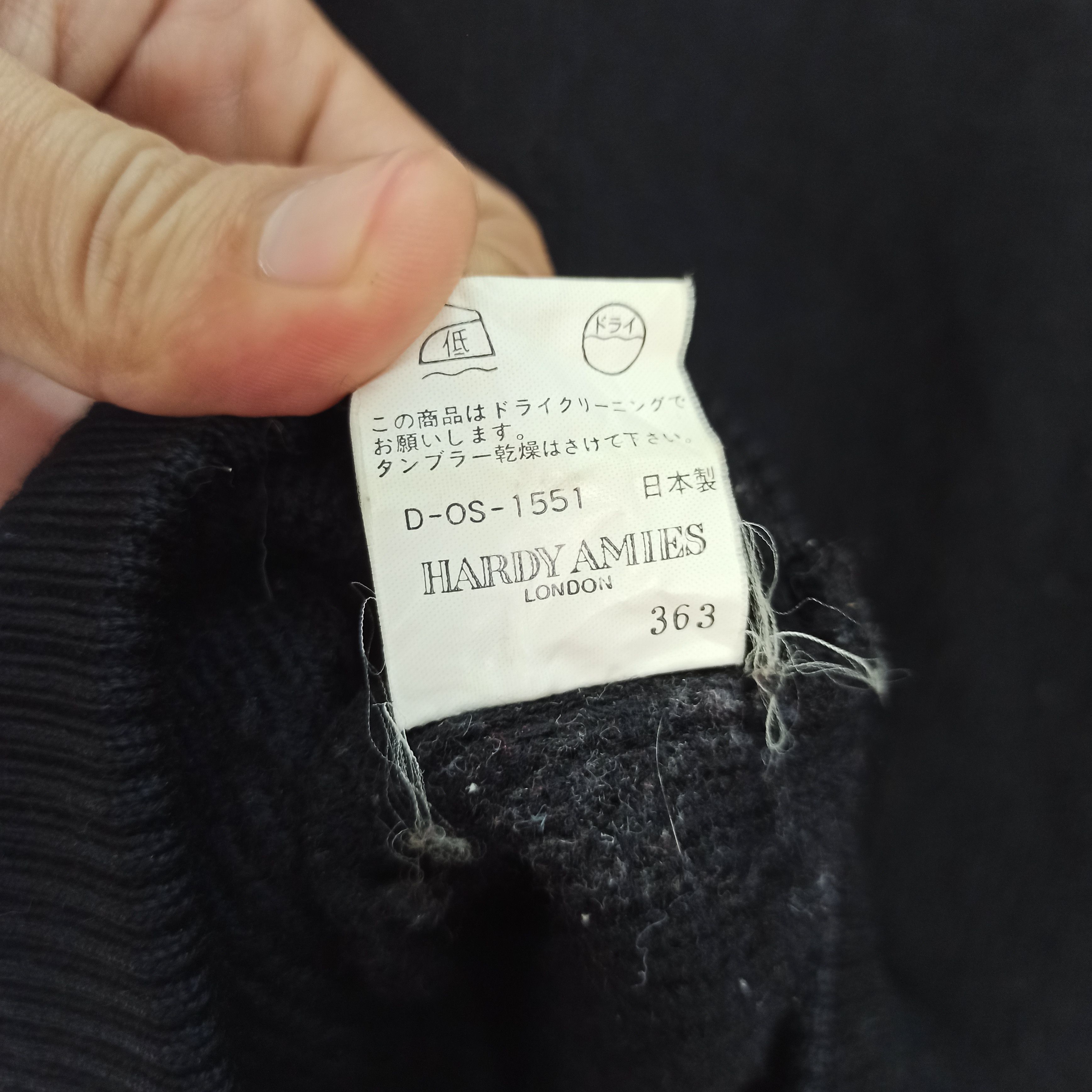 Hardy Amies Hardy Amies London "European Artist Series" Wool Sweater Size US L / EU 52-54 / 3 - 13 Thumbnail