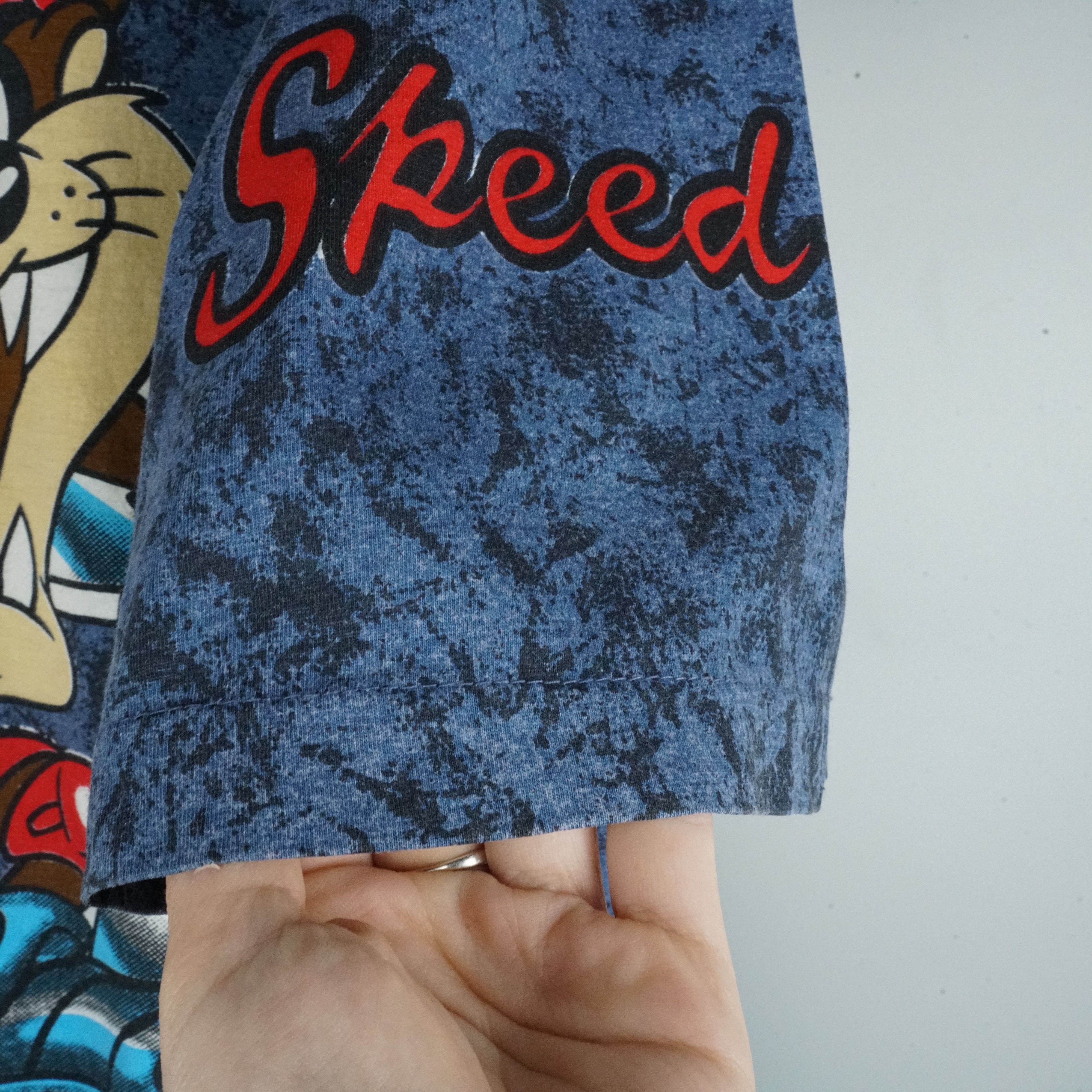 Cartoon Network × Vintage 1990s Tasmanian Devil Taz Speed Roller t-shirt Size US XXL / EU 58 / 5 - 4 Thumbnail