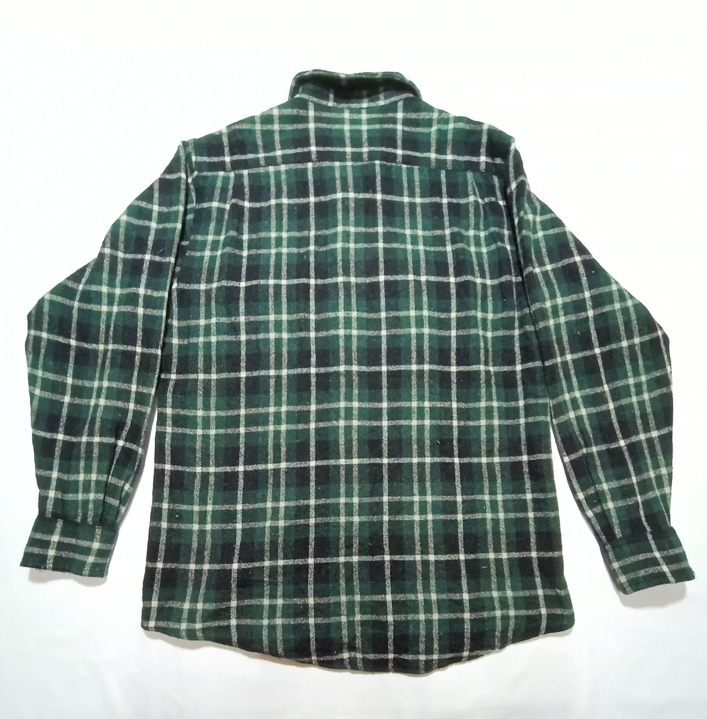 Flannel Wrangler Check Plaid Shirt Long Sleeve Green Color Size US L / EU 52-54 / 3 - 4 Thumbnail