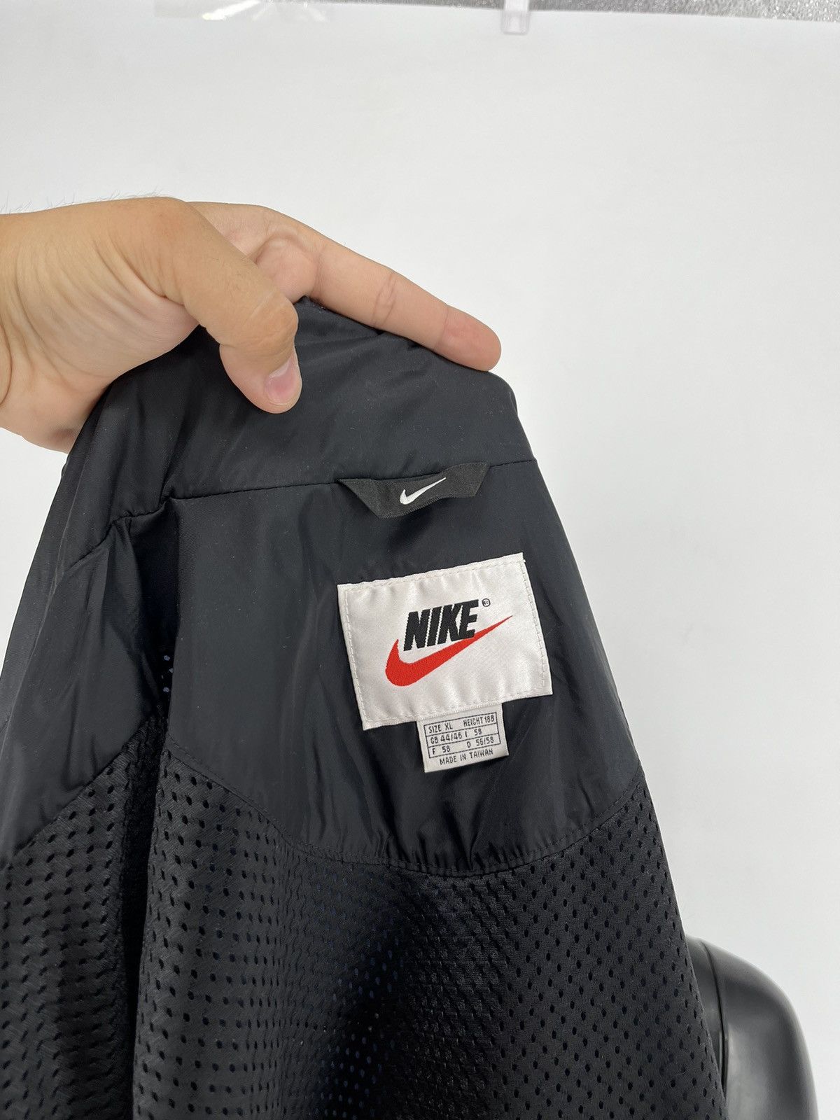 Nike × Vintage Vintage 90s Nike Y2K big swoosh jacket streetwear rare Size US XL / EU 56 / 4 - 12 Thumbnail