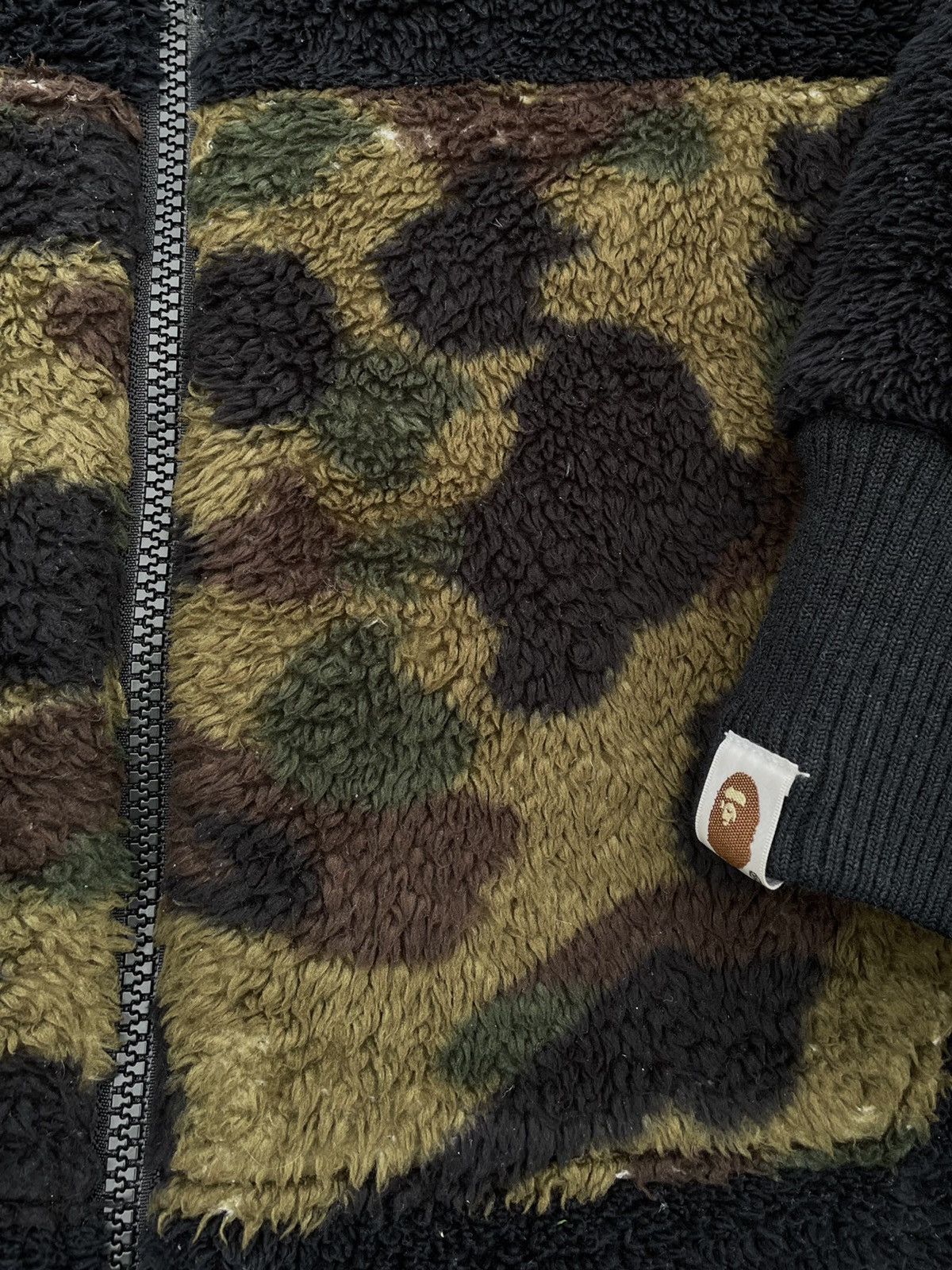 Bape Bape 1st Camo Boa Shark Full Zip Jacket Size US L / EU 52-54 / 3 - 6 Thumbnail