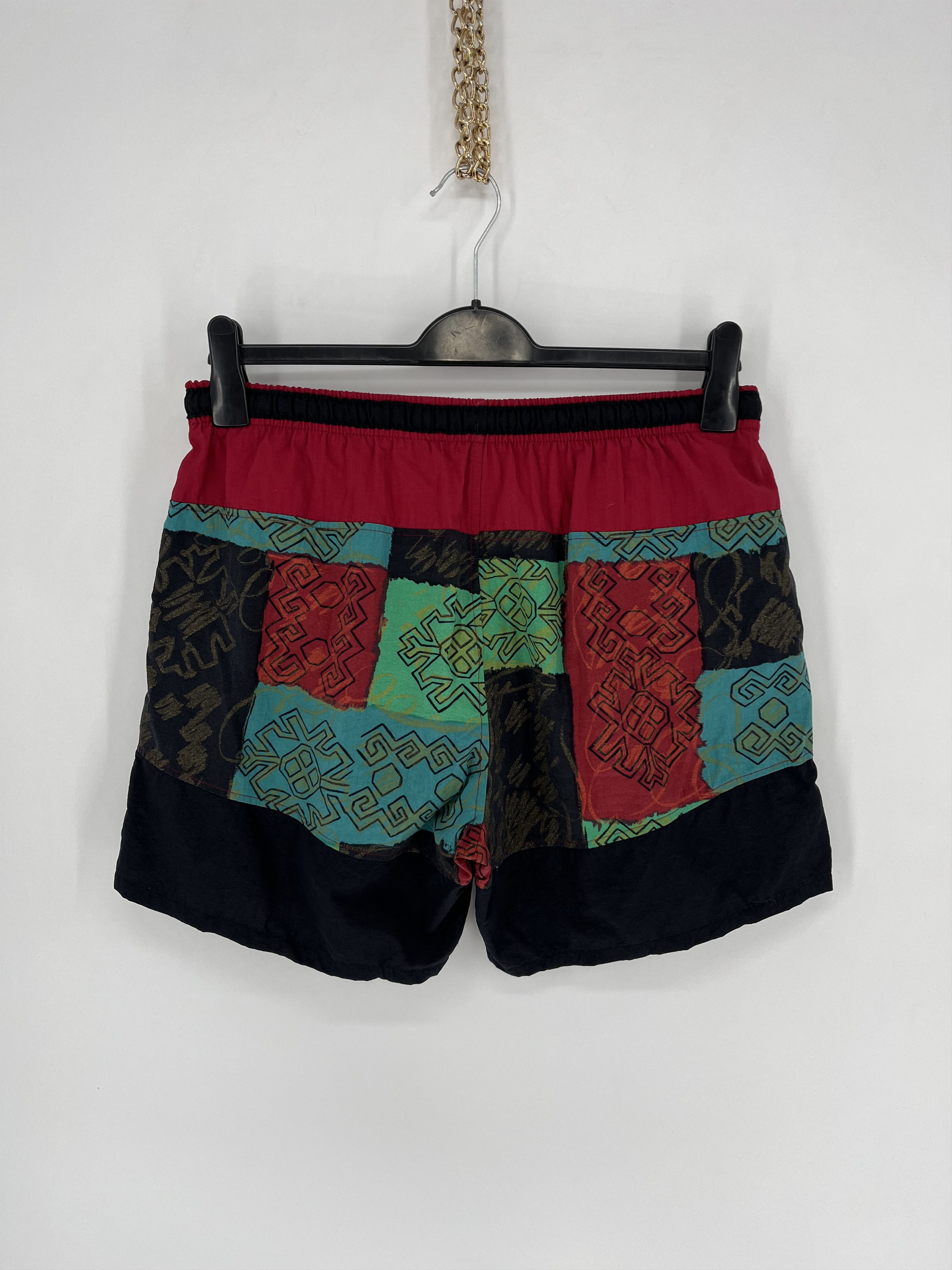 Vintage Vintage Y2K Art Streetwear Hawaiian Shorts Fashion Grailed Size US 32 / EU 48 - 8 Thumbnail