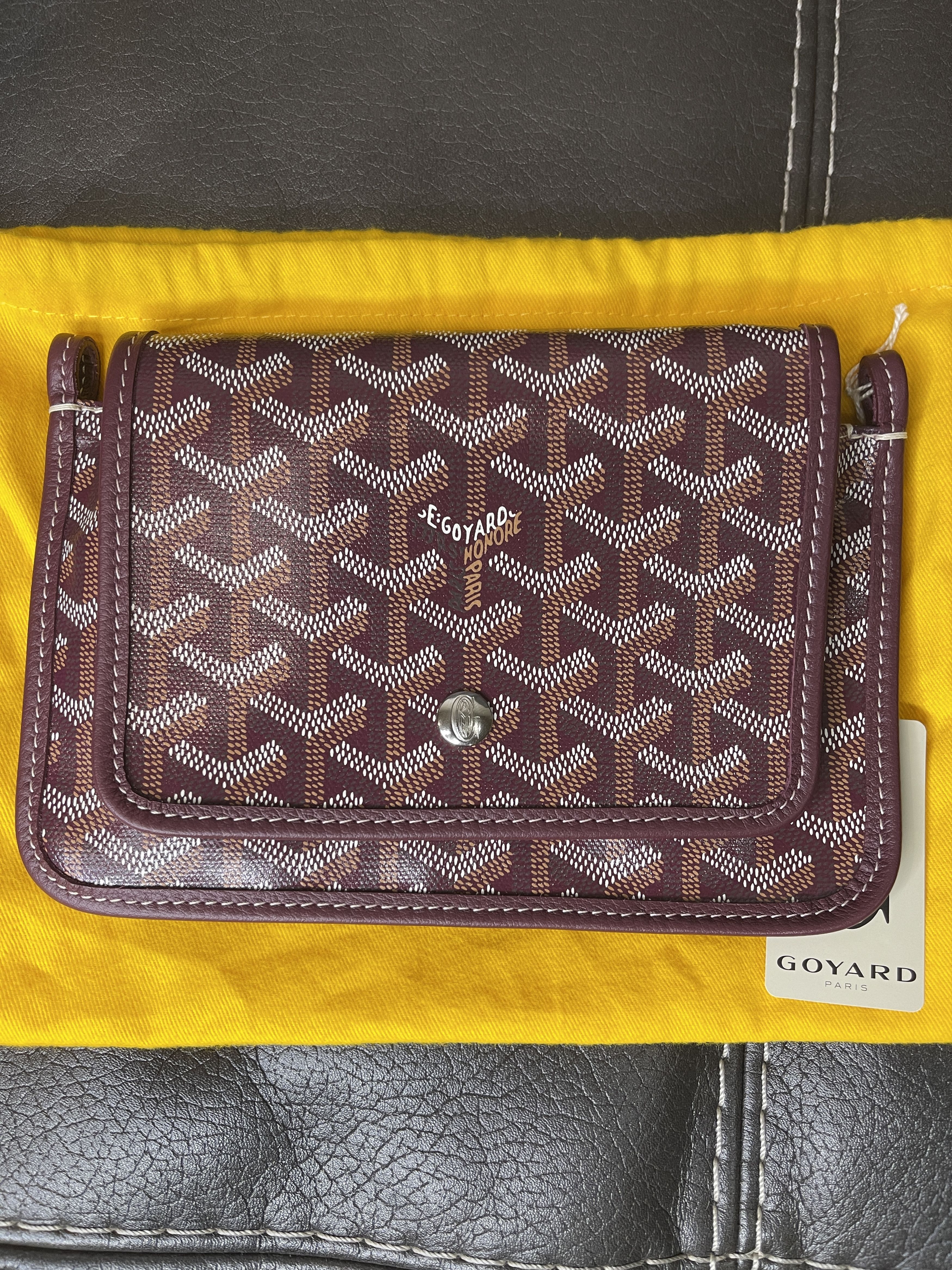 Goyard Goyard New w/Tags Plumet Crossbody Pocket Wallet Size ONE SIZE - 1 Thumbnail