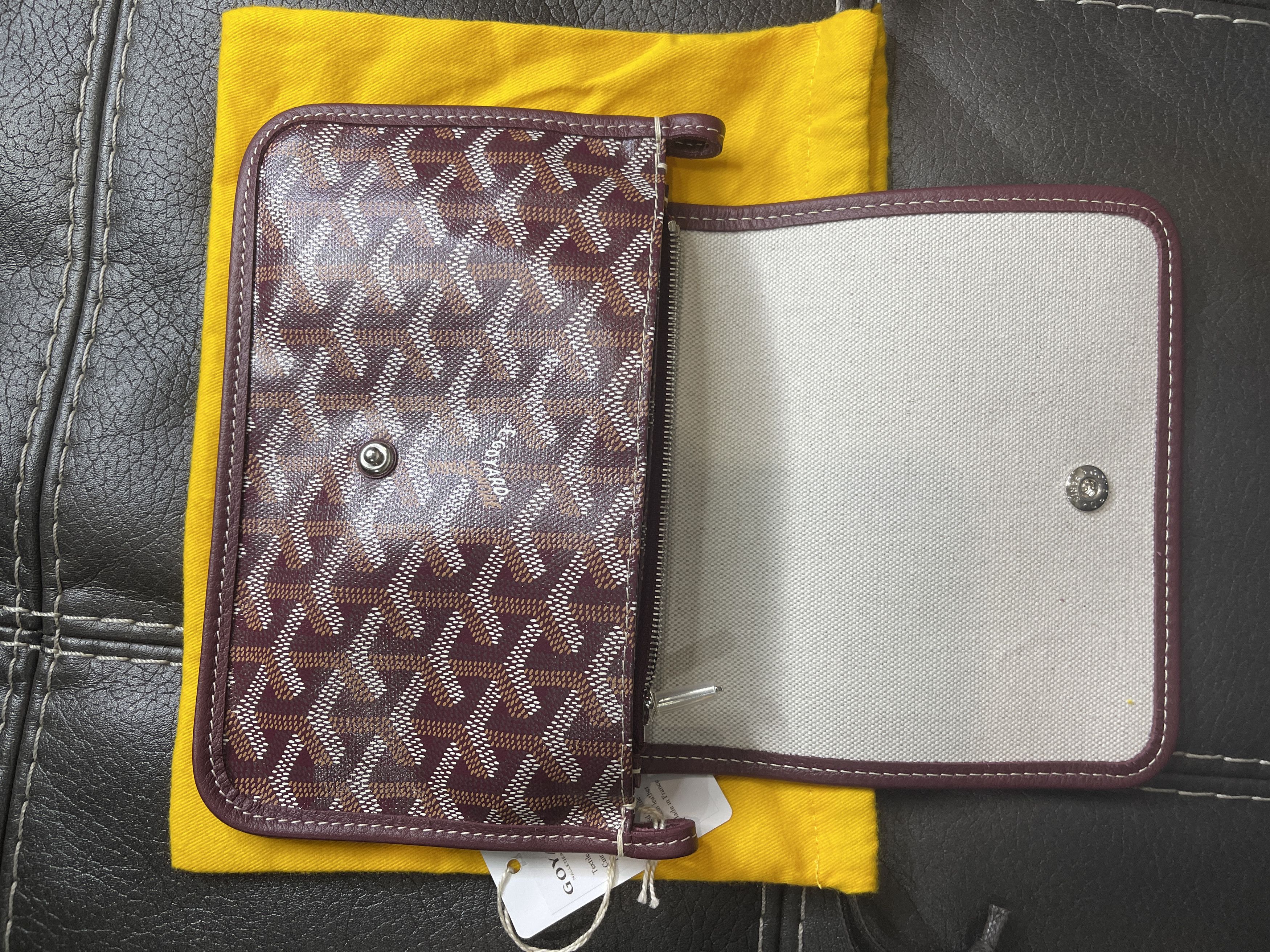 Goyard Goyard New w/Tags Plumet Crossbody Pocket Wallet Size ONE SIZE - 4 Thumbnail