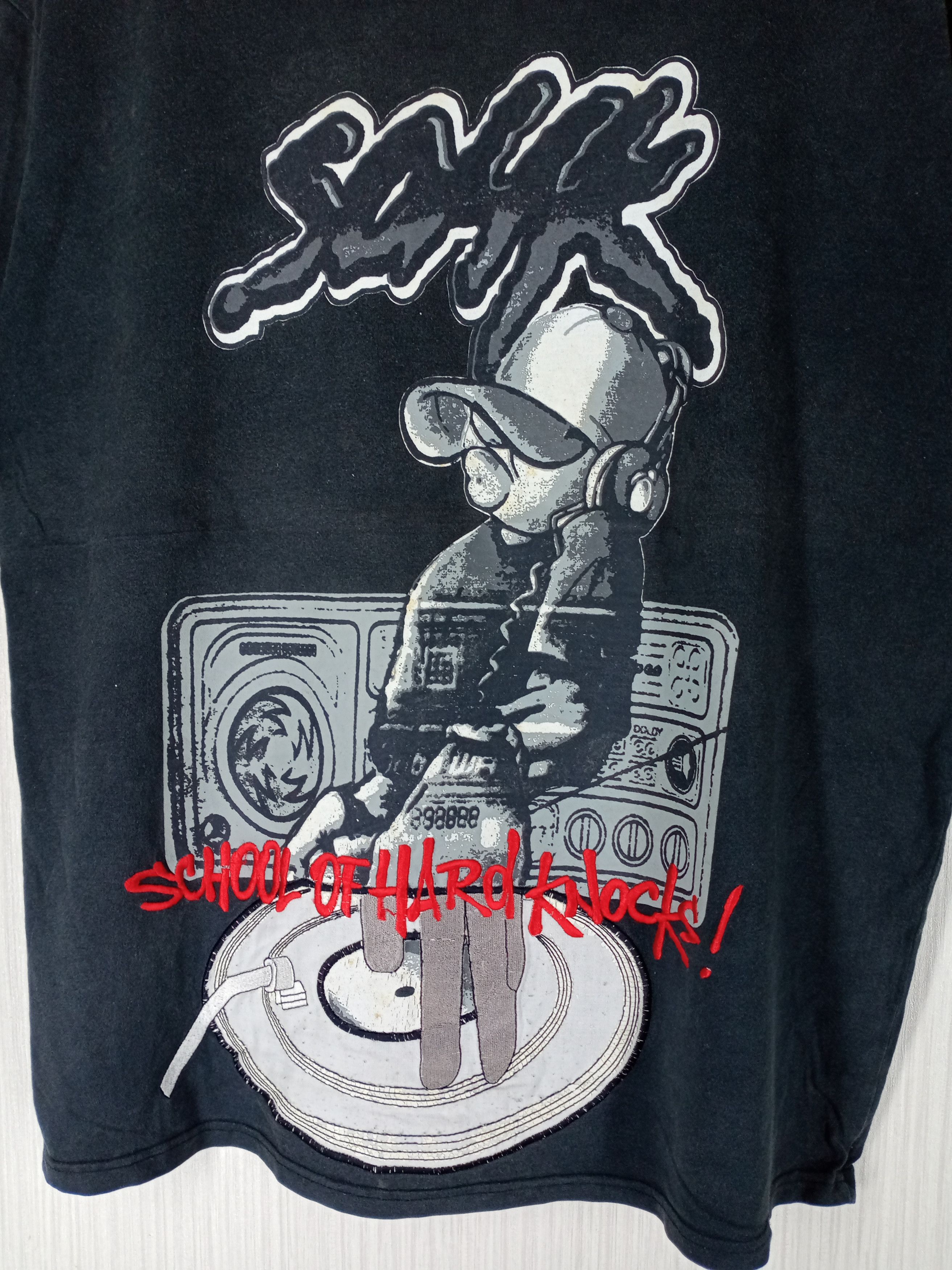 Vintage Vintage School Of Hard Knocks Tshirt Size US L / EU 52-54 / 3 - 3 Thumbnail