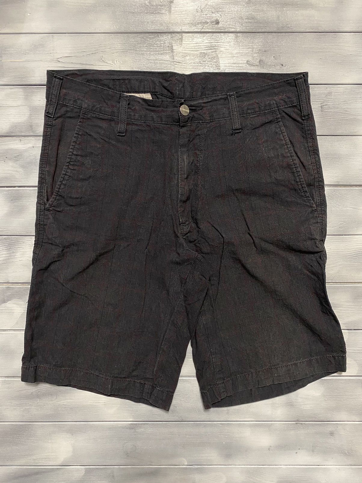Carhartt Checkered shorts Carhartt Rare Y2K style. Size US 31 - 5 Thumbnail