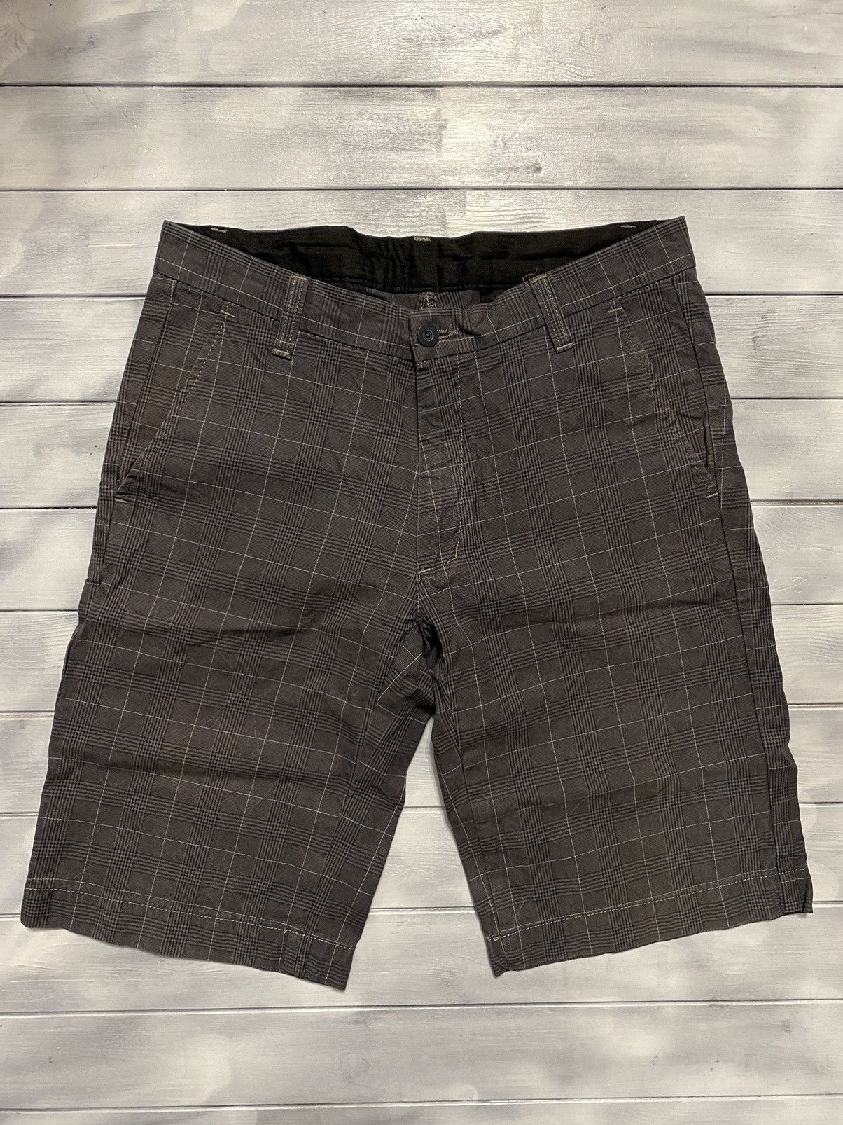 Carhartt Checkered shorts Carhartt Y2K style. Size US 32 / EU 48 - 4 Thumbnail