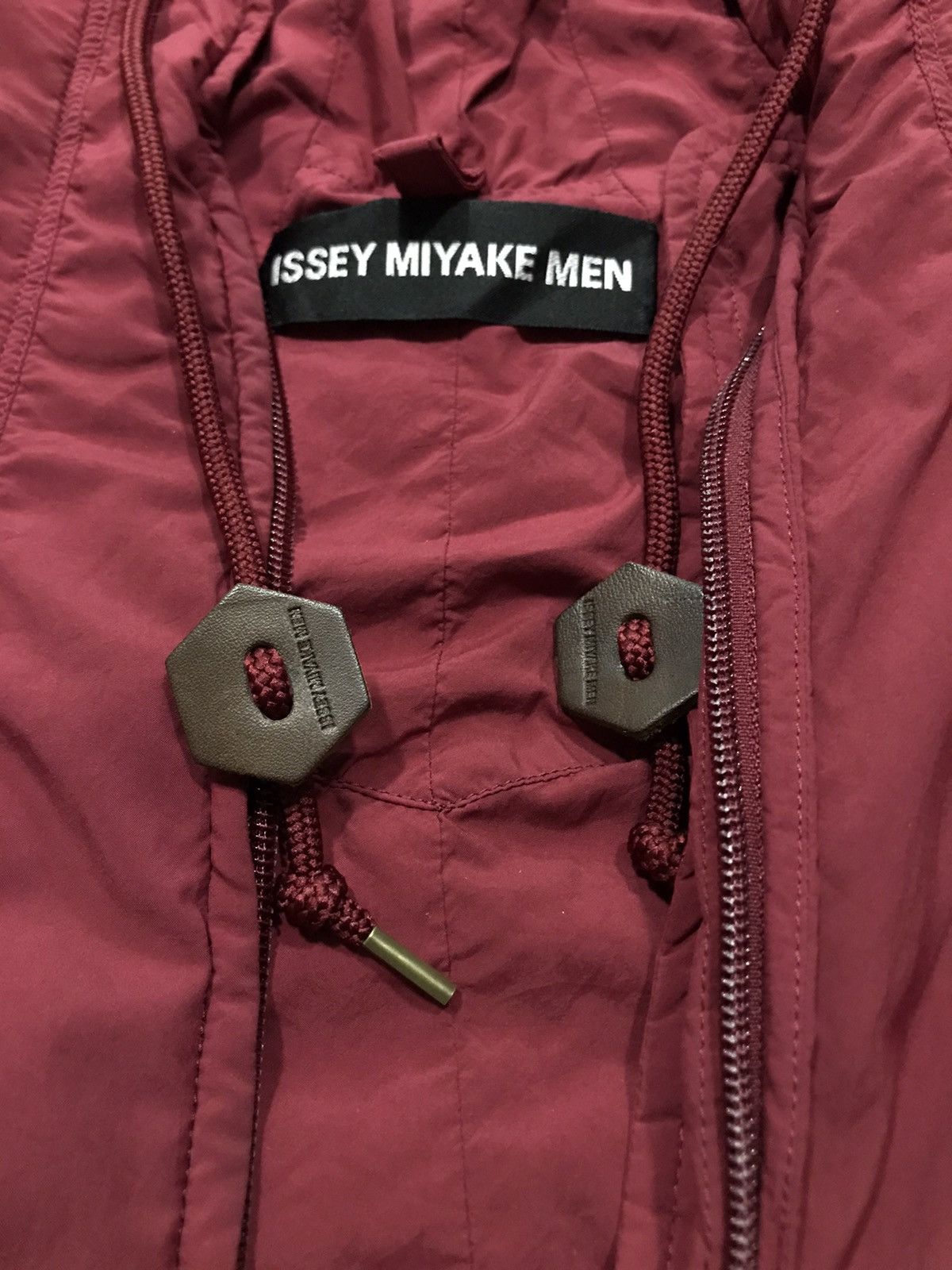 Issey Miyake Burgundy Padded Oversized Fishtail -Sample Size US L / EU 52-54 / 3 - 6 Thumbnail
