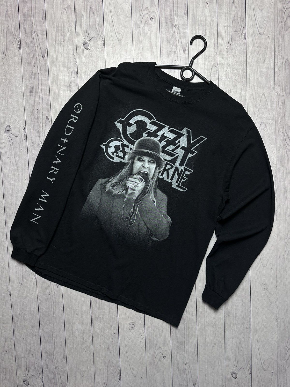 Vintage Vintage Ozzy Osbourne rock tee long sleeve size L Size US L / EU 52-54 / 3 - 1 Thumbnail