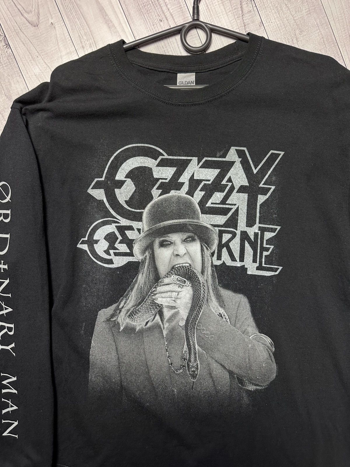 Vintage Vintage Ozzy Osbourne rock tee long sleeve size L Size US L / EU 52-54 / 3 - 3 Thumbnail