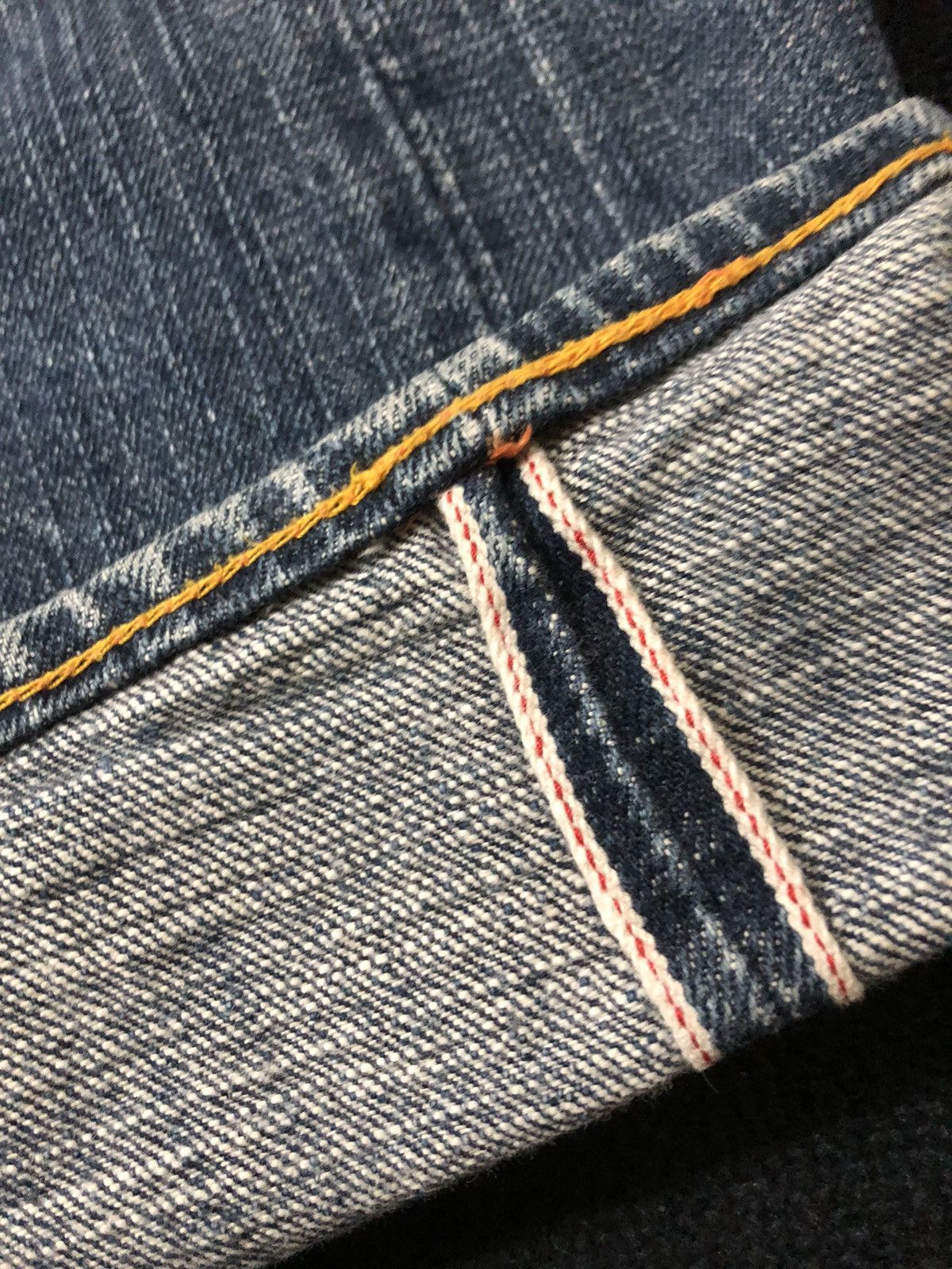 Evisu × Vintage VINTAGE EVISU SELVEDGE TIGER EMBROIDERY BACK POCKET DENIM Size US 35 - 11 Thumbnail