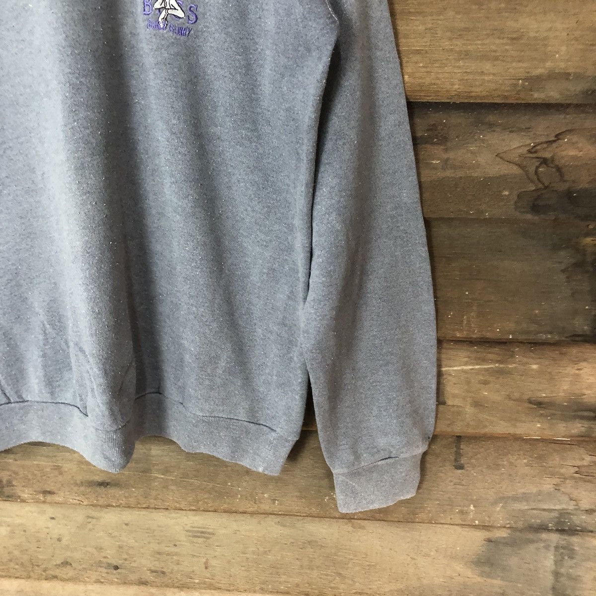 Cartoon Network Looney Tunes Bugs Bunny Vintage faded Grey Sweatshirt #349B Size US L / EU 52-54 / 3 - 5 Thumbnail