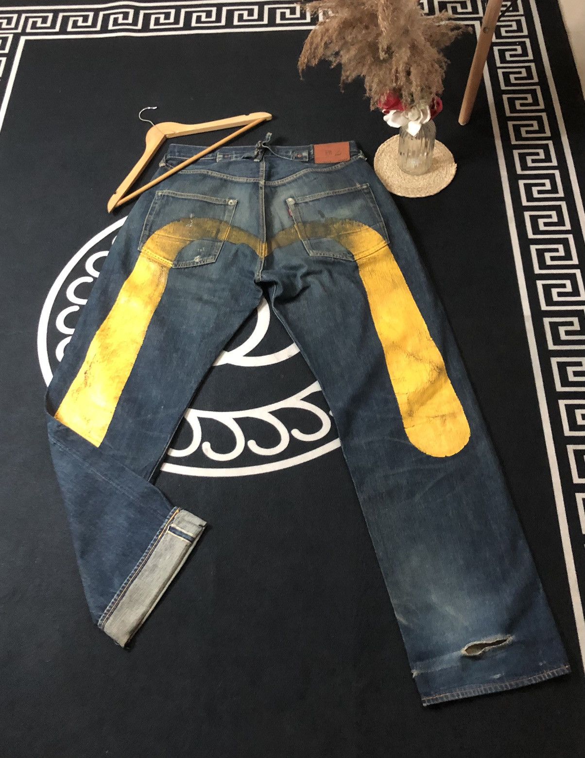 Evisu × Japanese Brand × Vintage VINTAGE EVISU YELLOW DAICOCK BUCKLE BACK DISTRESED SELVEDGE Size US 35 - 1 Thumbnail
