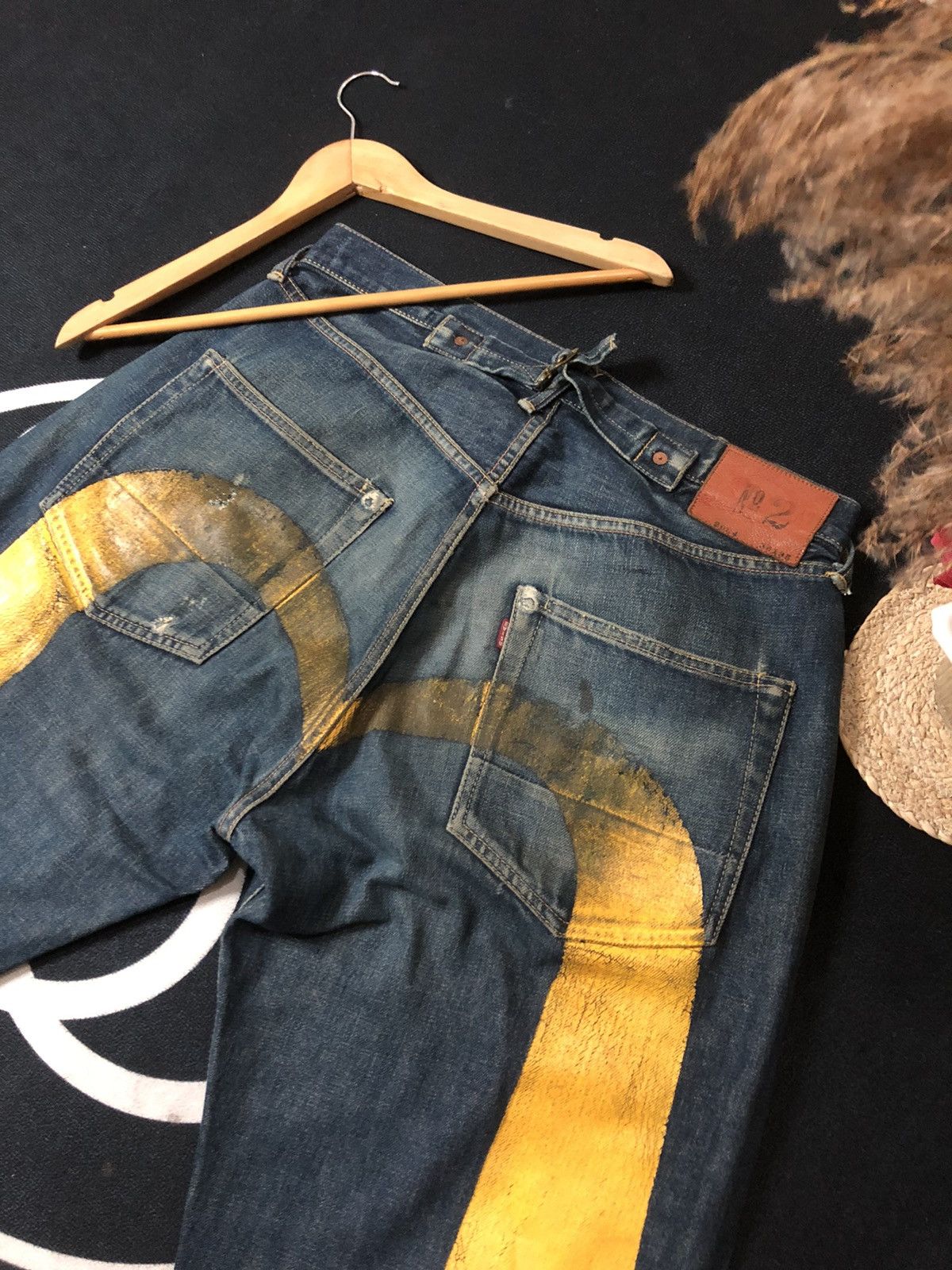 Evisu × Japanese Brand × Vintage VINTAGE EVISU YELLOW DAICOCK BUCKLE BACK DISTRESED SELVEDGE Size US 35 - 2 Thumbnail