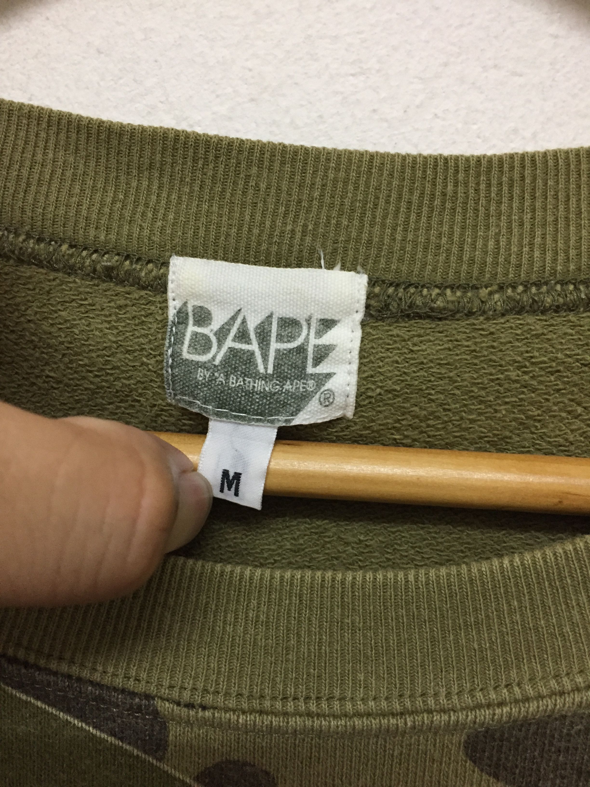 Bape × Kaws 2005 BAPE X KAWS Short sleeve crew neck sweatshirt Size US M / EU 48-50 / 2 - 12 Thumbnail