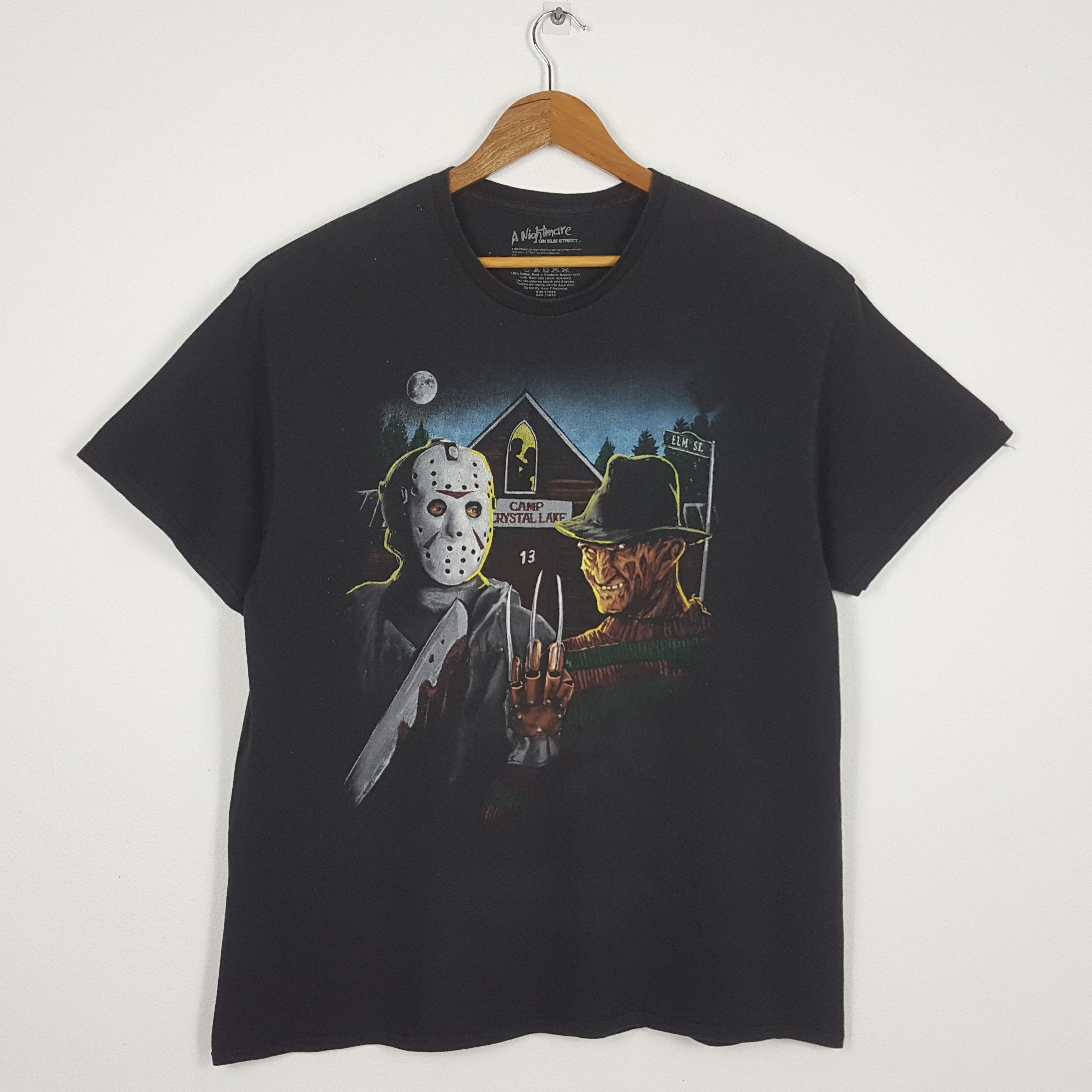 Vintage Vintage A Nightmare On Elm Street Horror Movie T-Shirt Size US XL / EU 56 / 4 - 1 Thumbnail