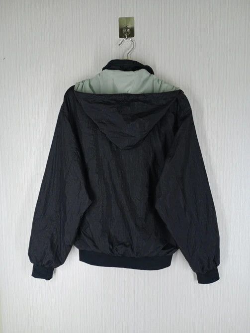 Asics MADE IN JAPAN VINTAGE 90S ASICS SMALL LOGO LIGHT JACKET Size US L / EU 52-54 / 3 - 7 Thumbnail