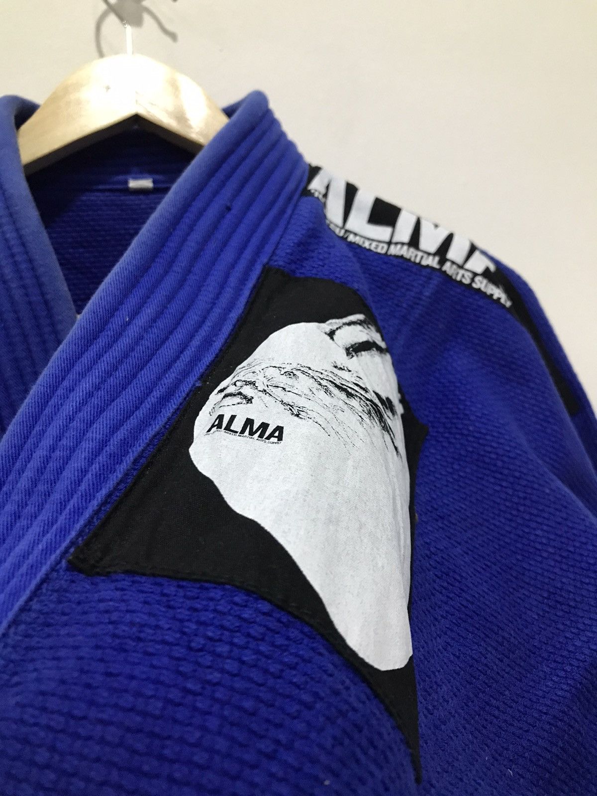 Other Alma Patchwork Jiu-Jitsu MMA Kimono kapital Size US L / EU 52-54 / 3 - 6 Thumbnail