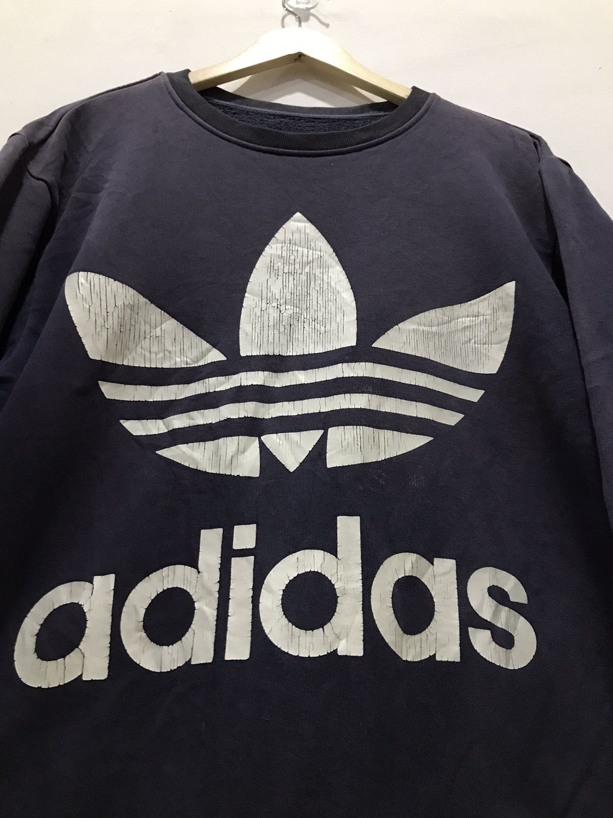 Adidas ADIDAS Trefoil Big Logo Pullover Sweatshirt Size US L / EU 52-54 / 3 - 4 Thumbnail